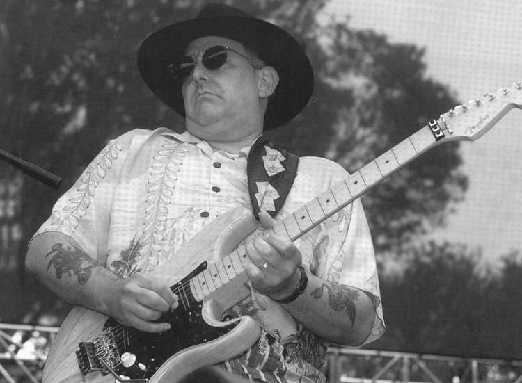 Jimmy Thackery artist profile image