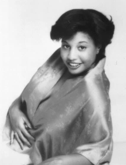 Cheryl Lynn artist profile image