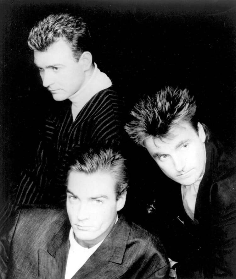 Living In A Box artist profile image