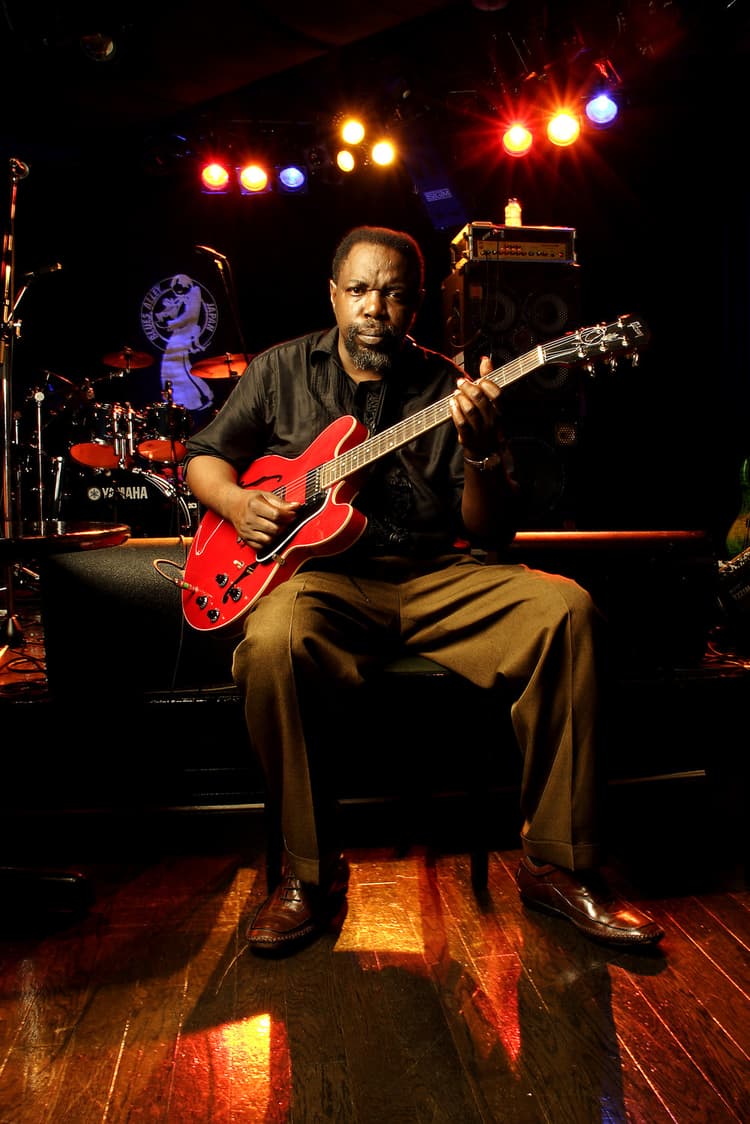 Lurrie Bell artist profile image