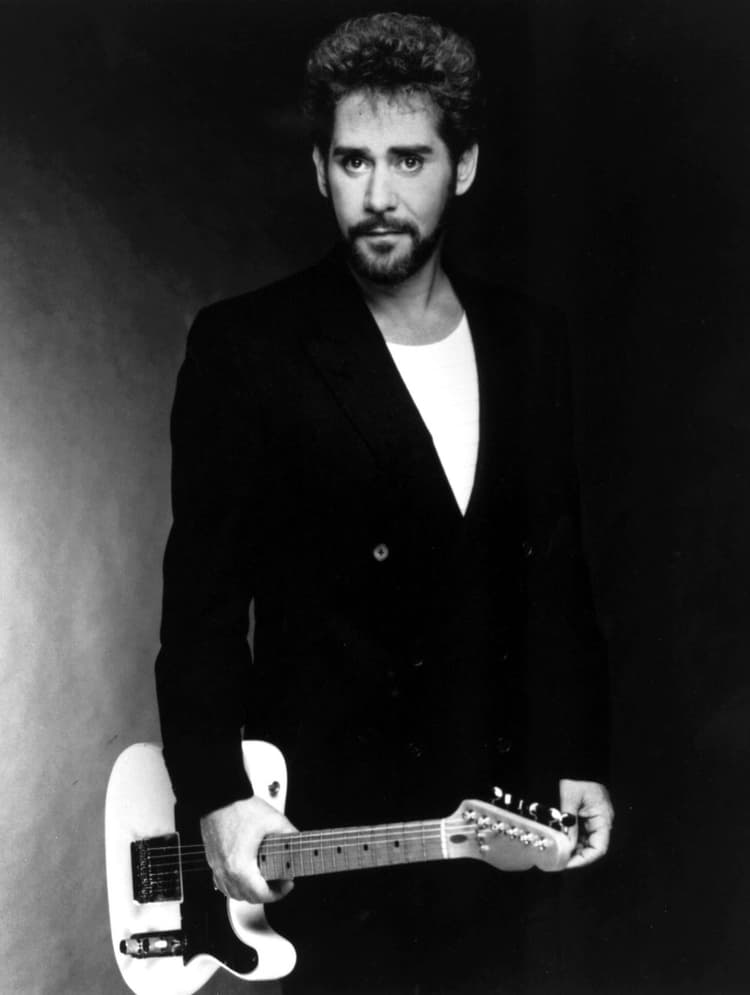 Earl Thomas Conley artist profile image