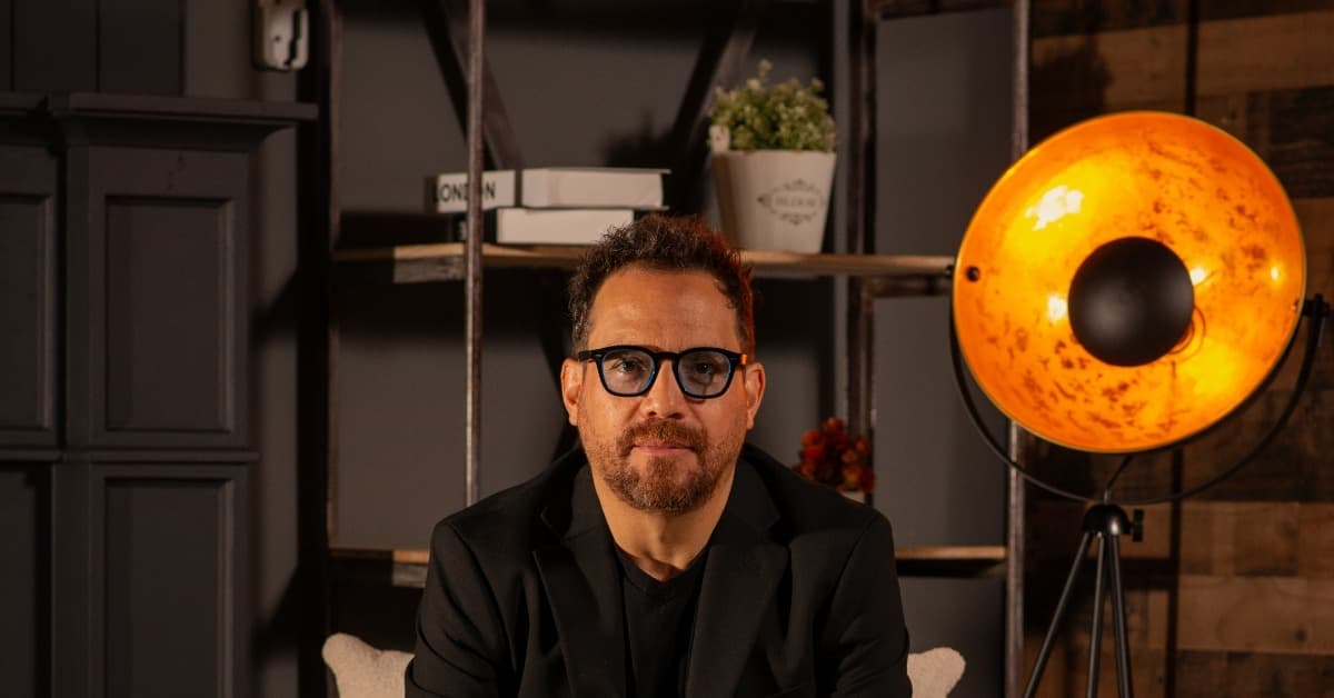 Juan Fernando Velasco event image