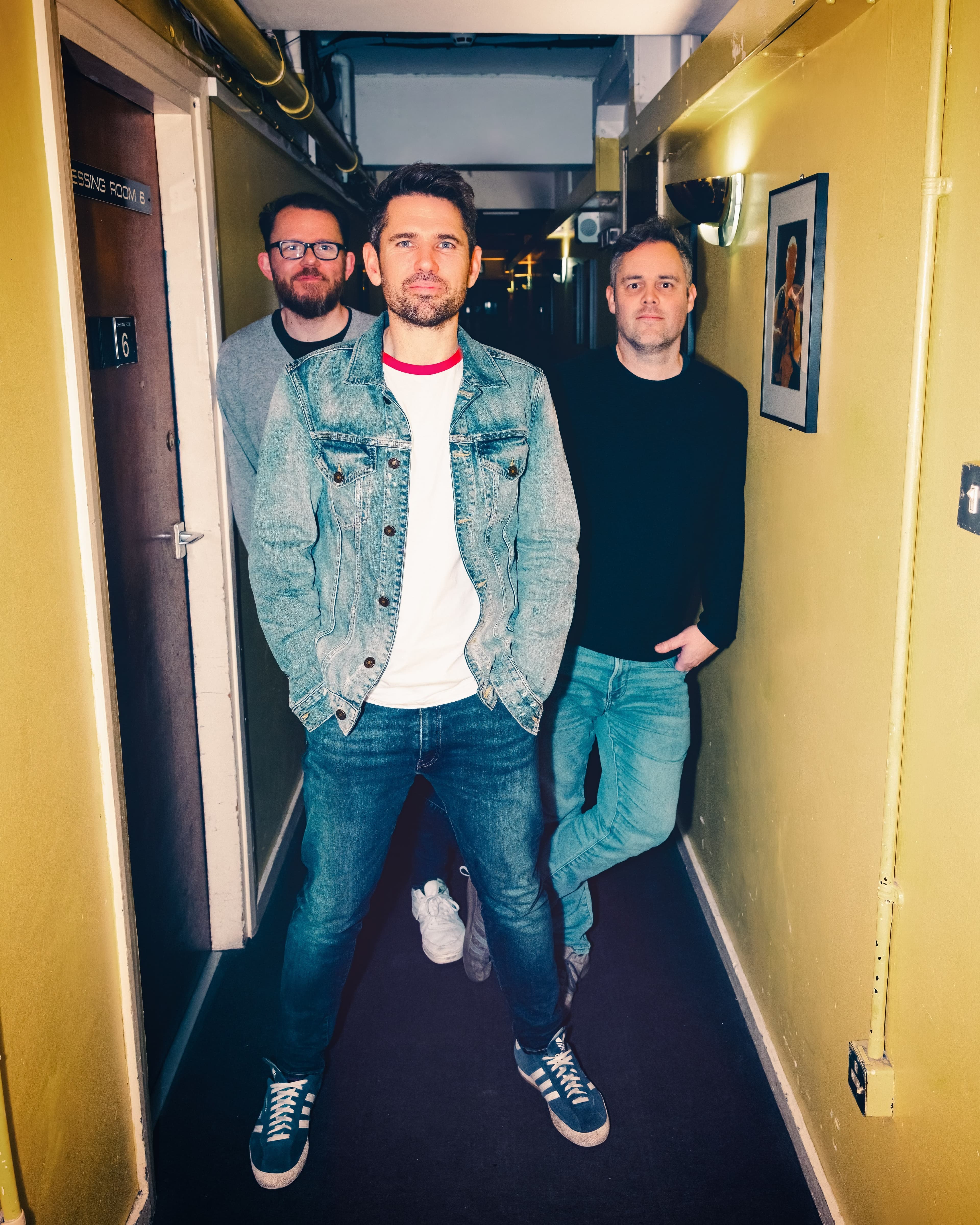 Racing + Scouting For Girls event image