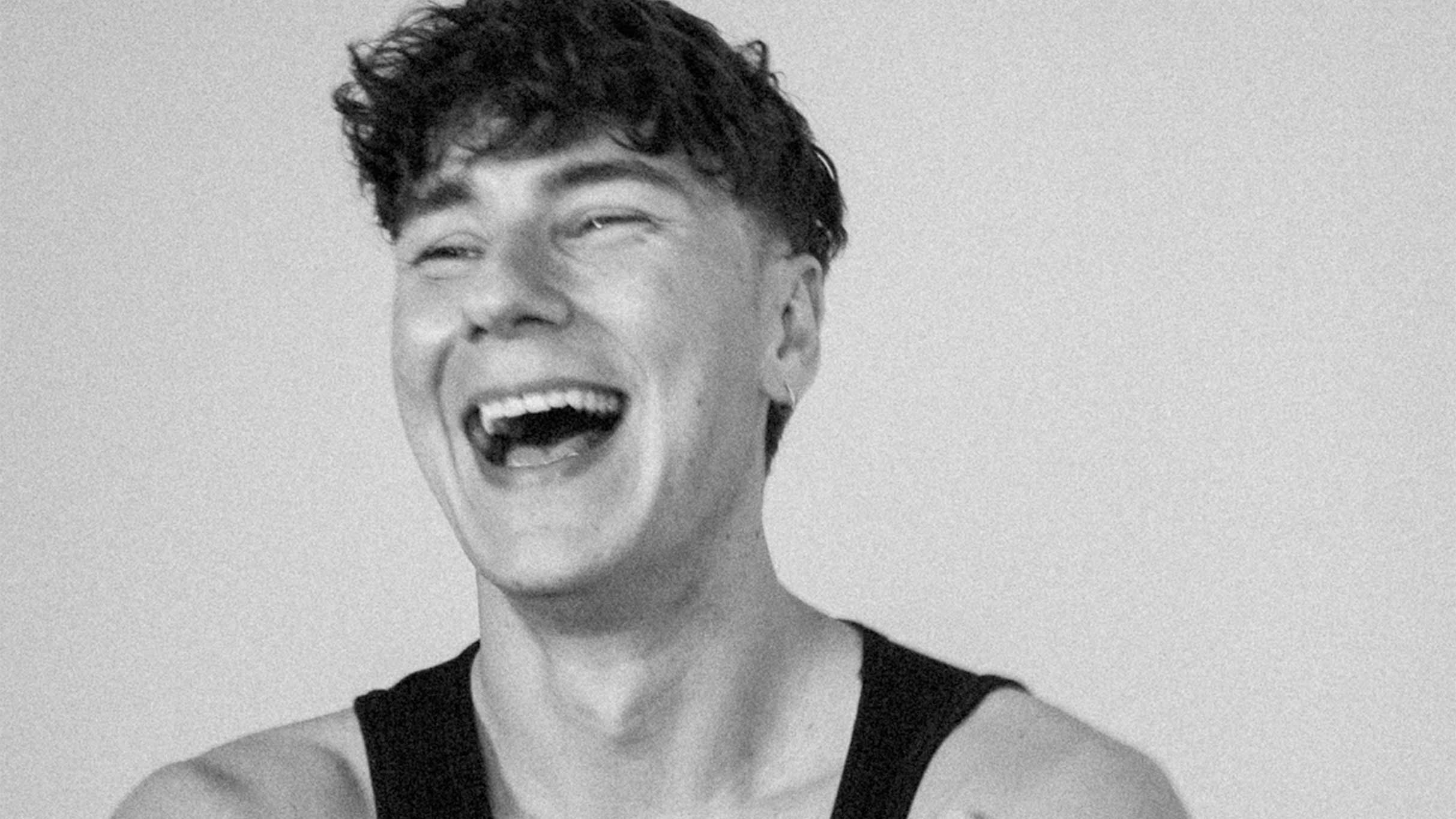 BUNT. (18+) event image