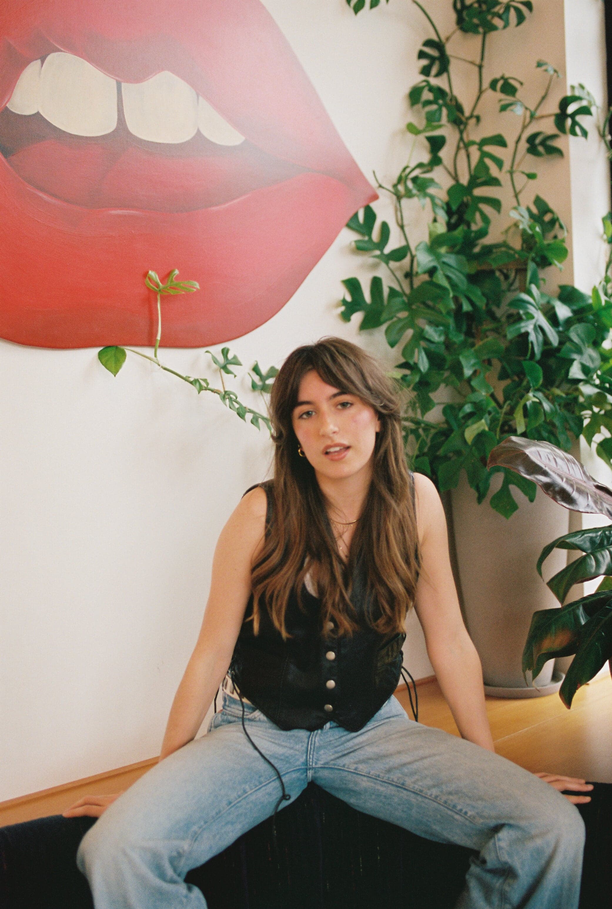 Elle Coves event image