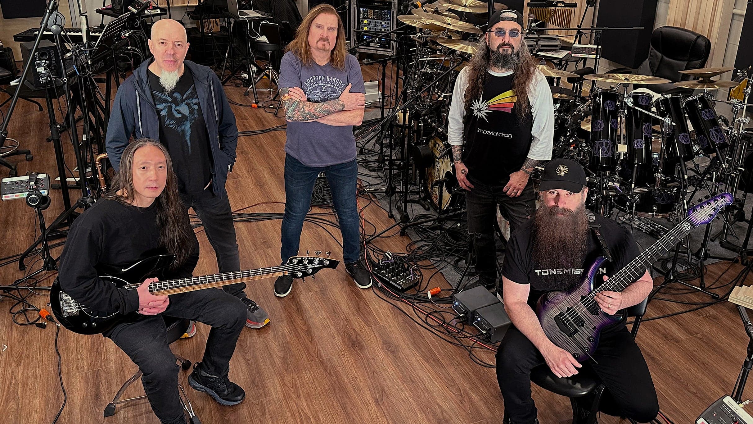 An Evening With DREAM THEATER - Platine Officiels event image
