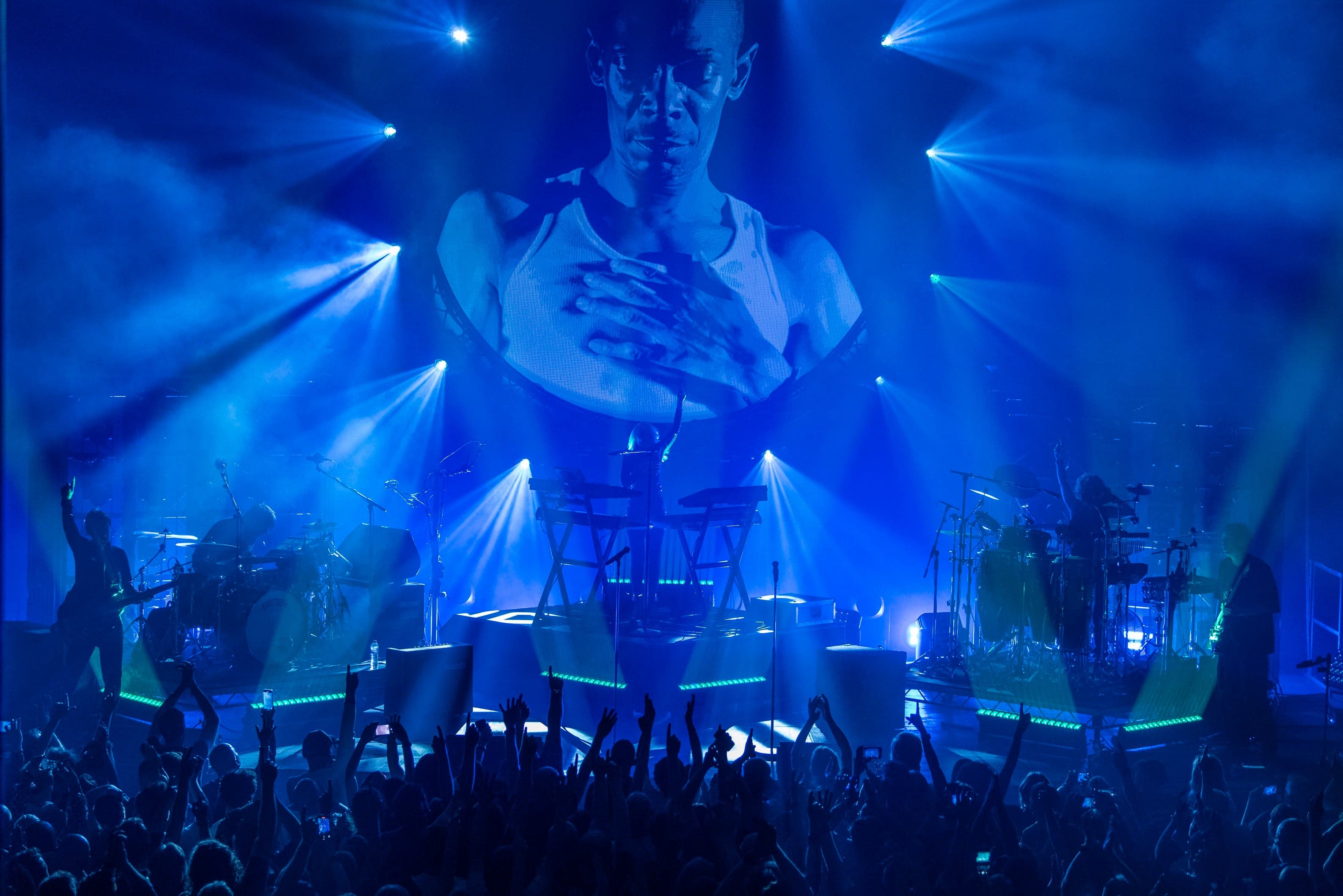 Racing + Faithless event image
