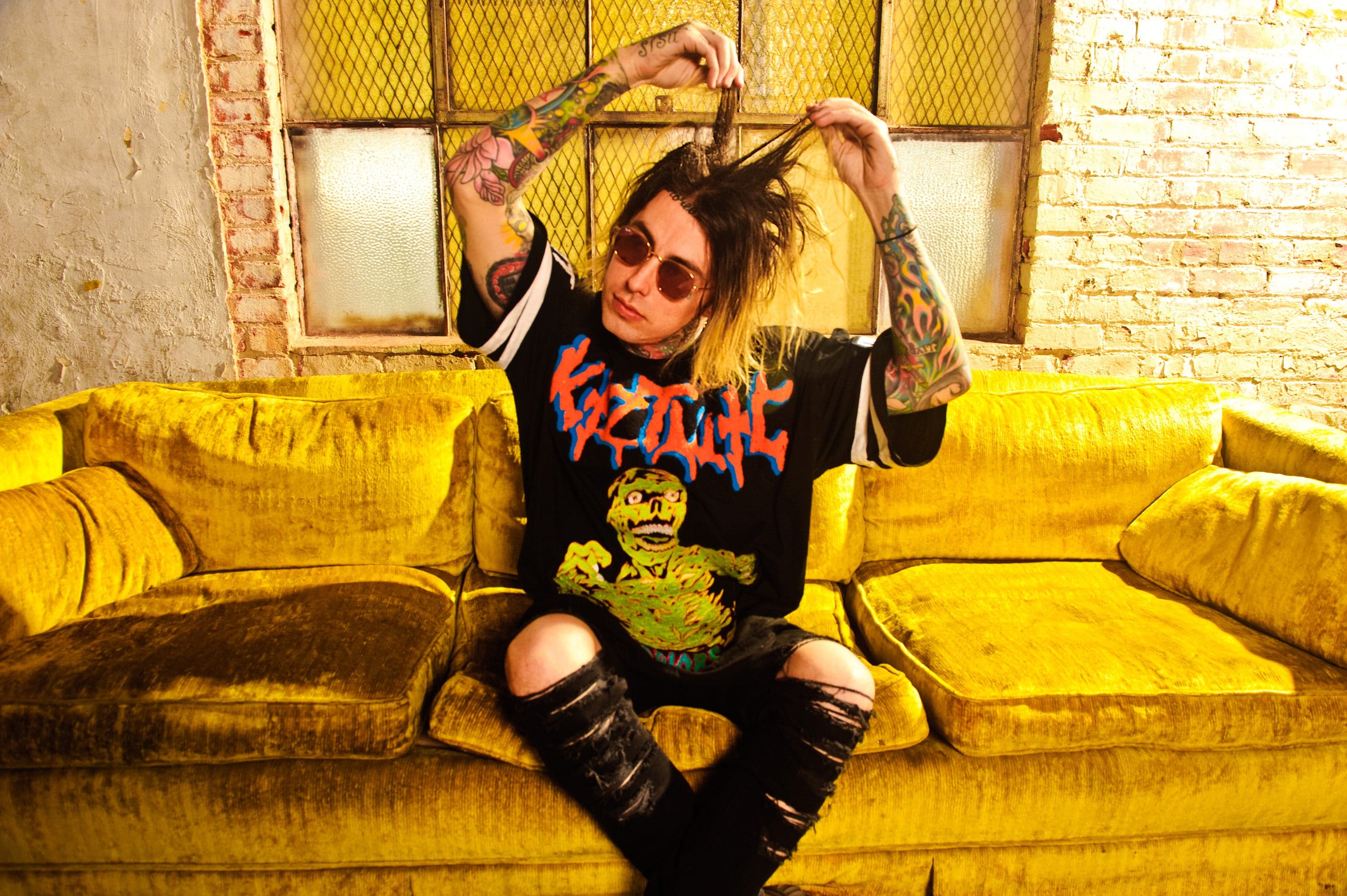 Falling In Reverse - The Popular MonsTOUR II: World Domination event image