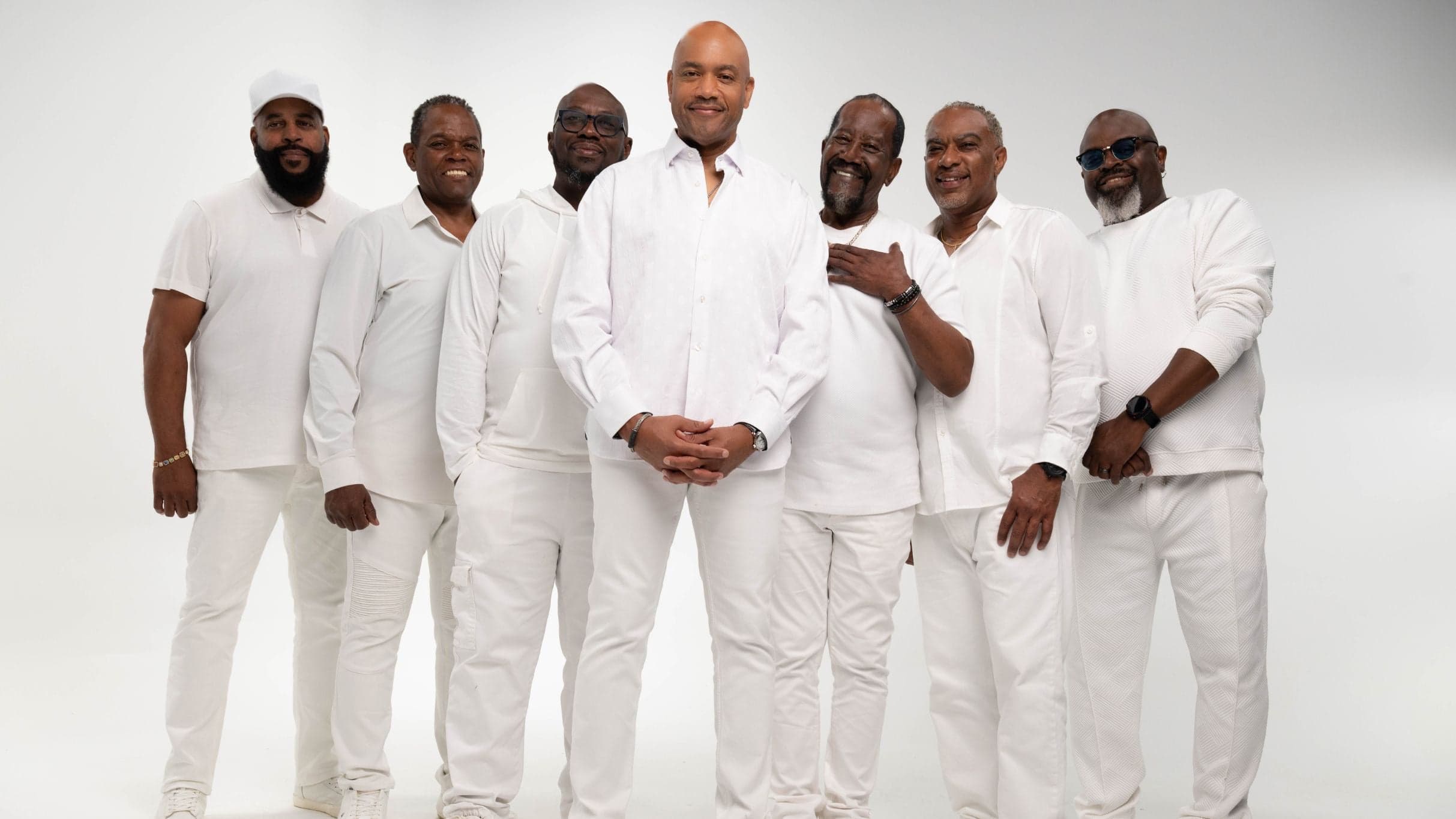 WDAS Presents MAZE - Dressed in All White: The Homecoming event image