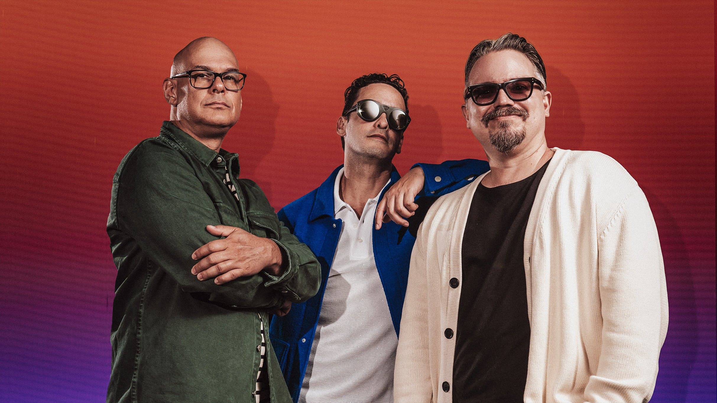 Los Amigos Invisibles event image
