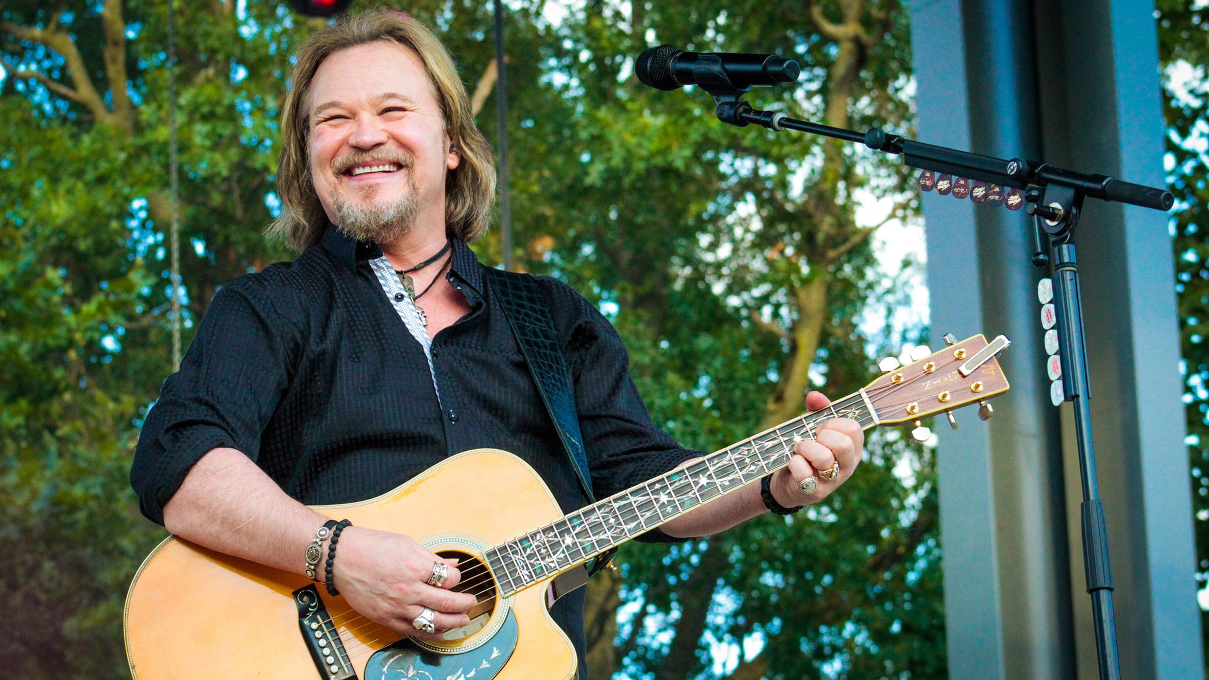 Travis Tritt event image