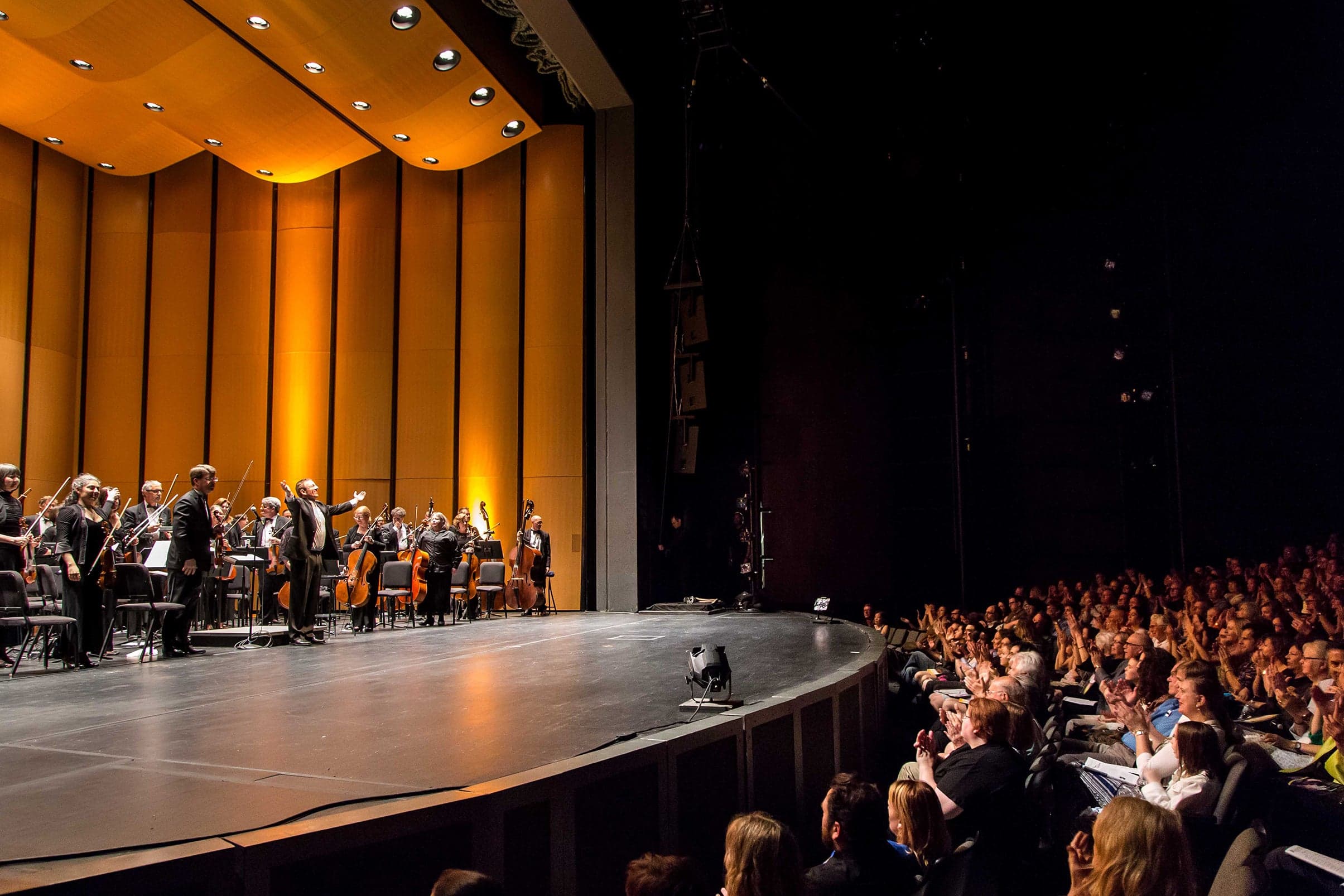 Chicago Philharmonic Orchestra w/ The Holiday - Film With Live Orchestra event image