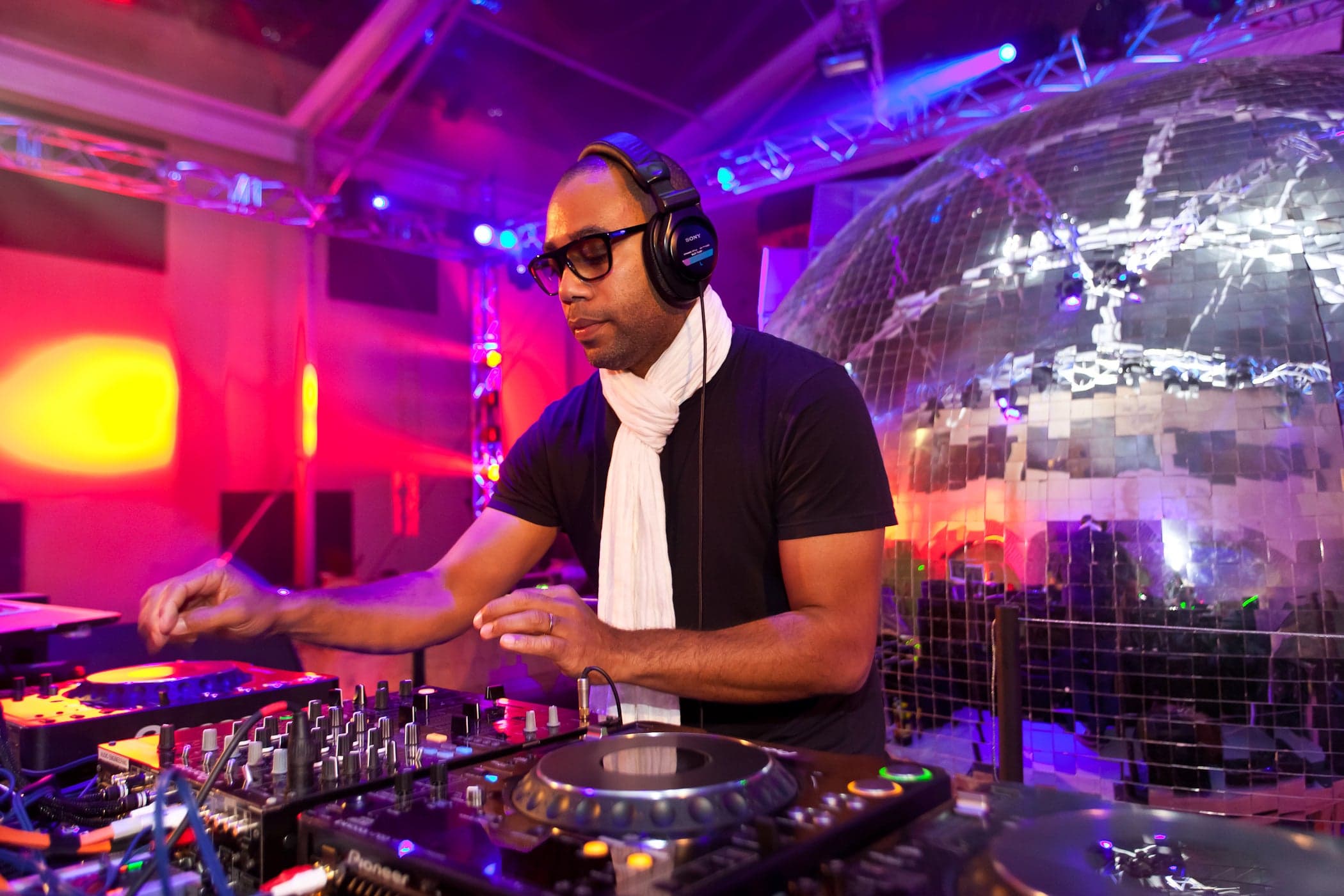 Carl Craig (All Night Long) event image