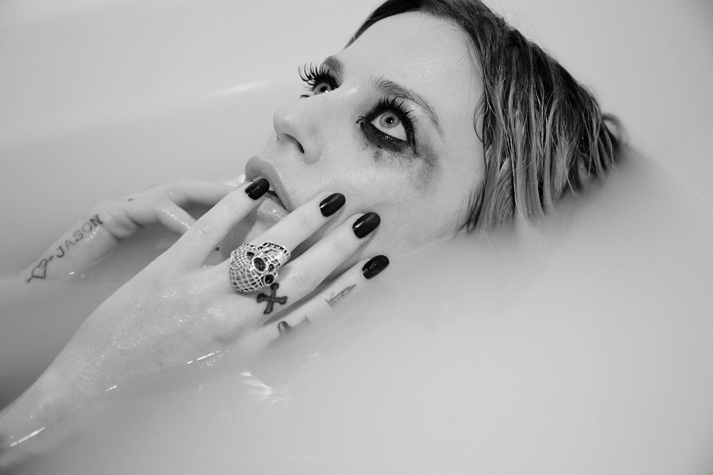Gin Wigmore: Beautiful Mess Tour event image