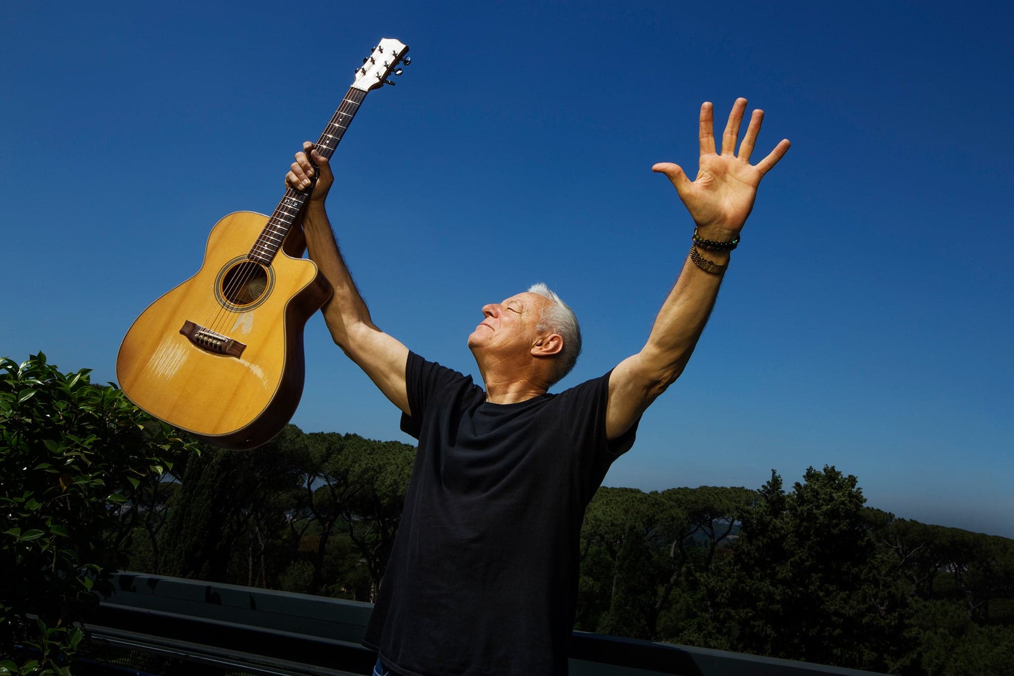 Tommy Emmanuel CGP - Living In The Light Tour event image