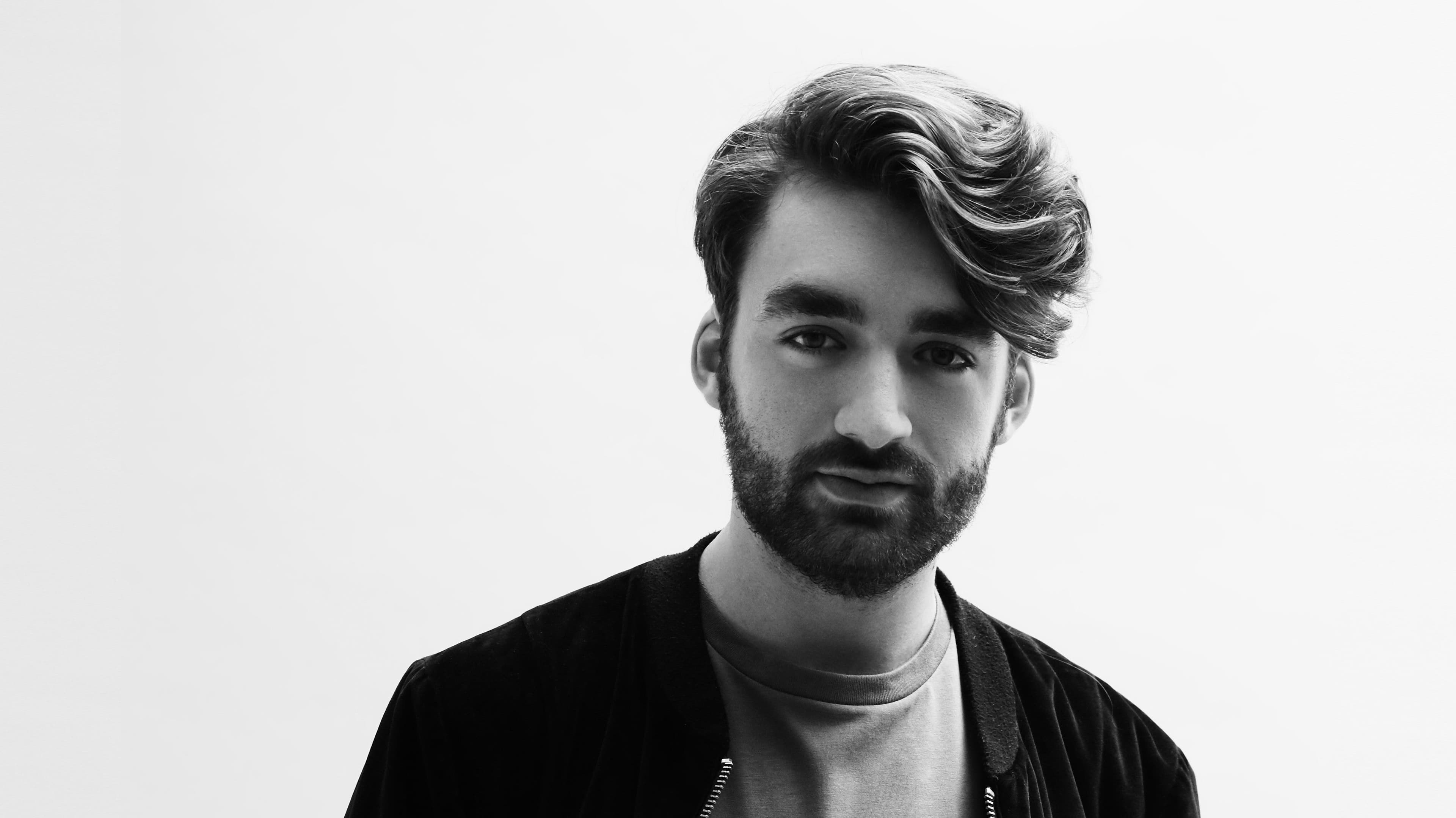 Oliver Heldens W/ Benny Benassi event image