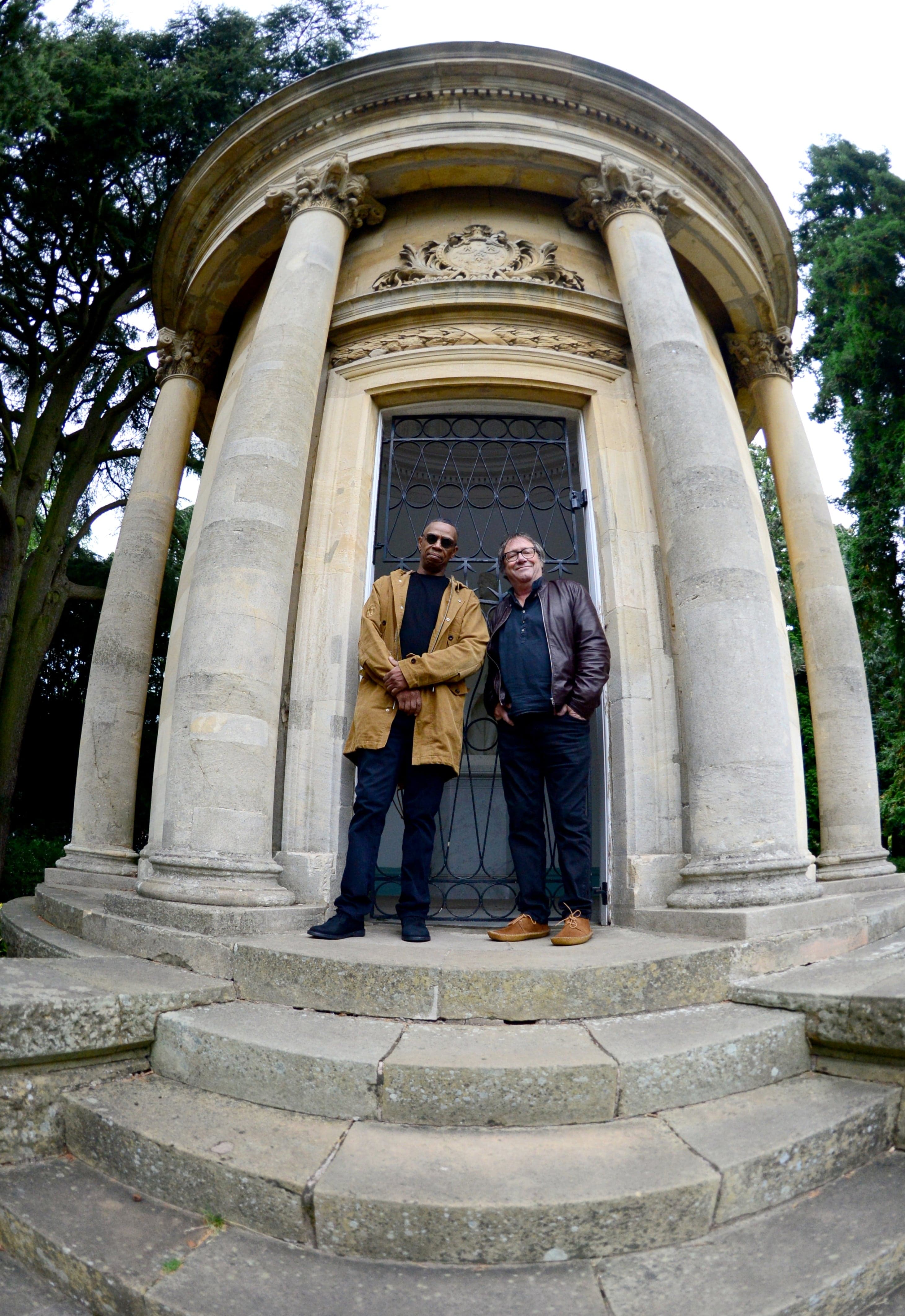 Simon & Oscar (Ocean Colour Scene) event image