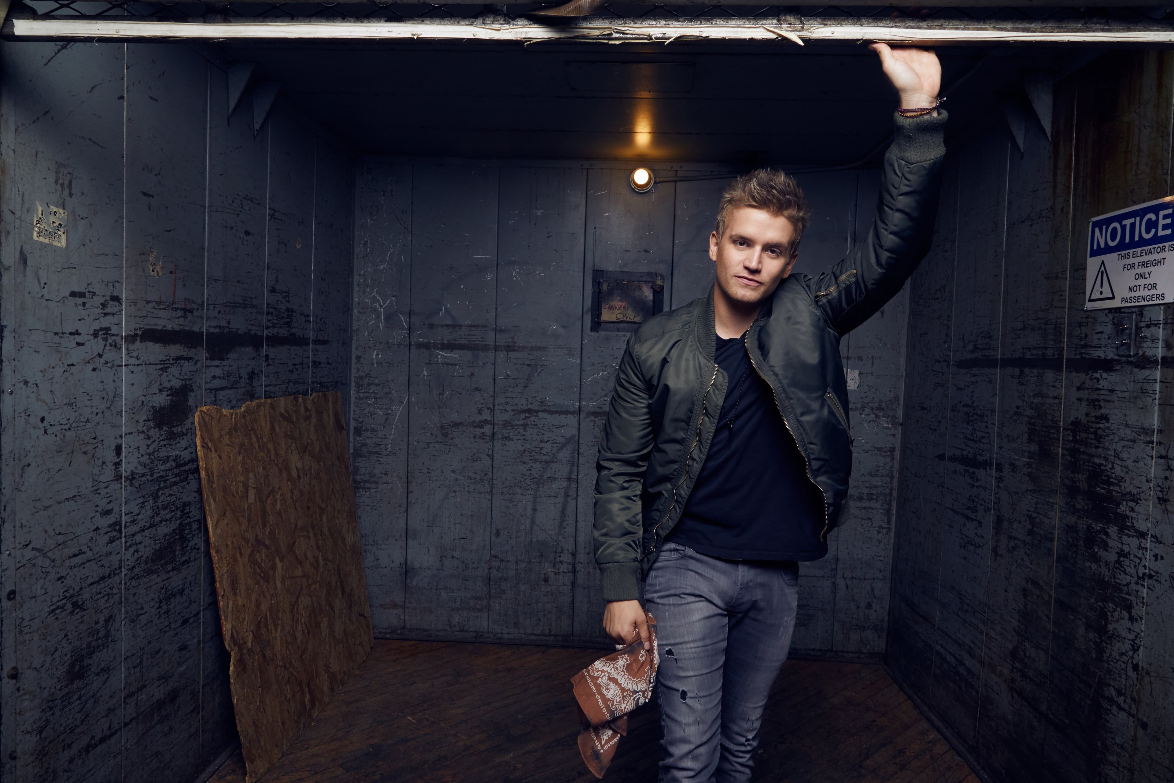 Levi Hummon event image