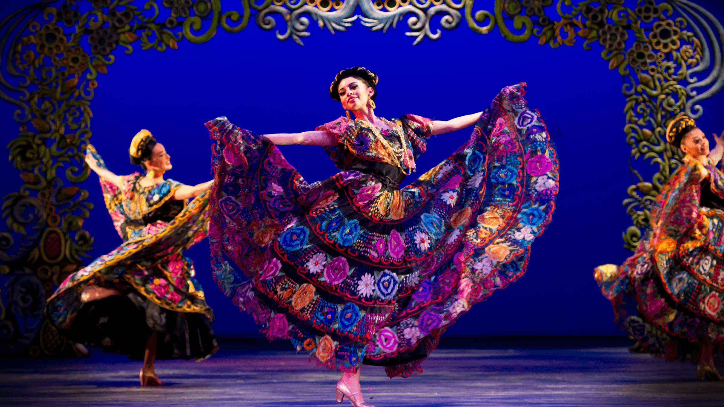Ballet Folklorico w/ Los Angeles Philharmonic event image