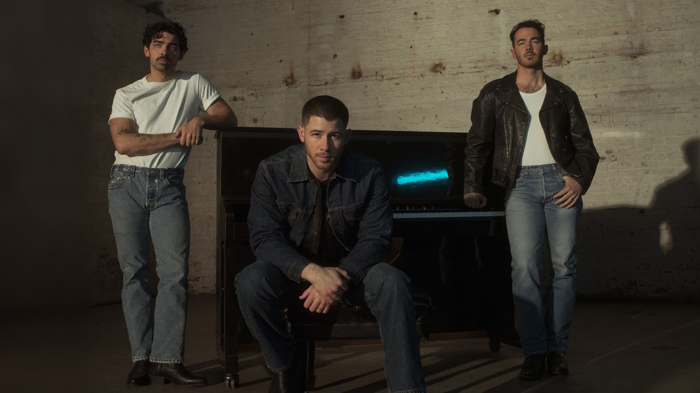 JONAS BROTHERS - JONAS20:  LIVING THE DREAM TOUR event image