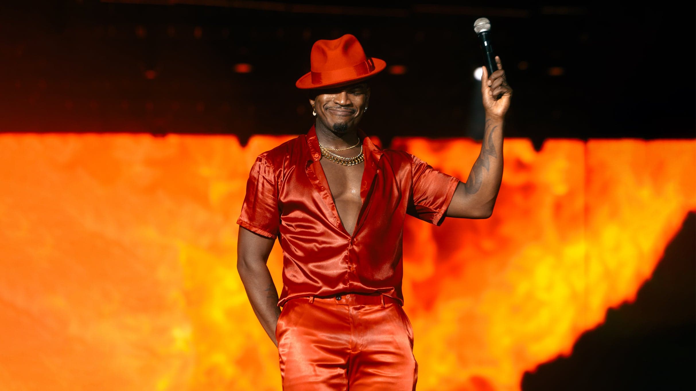 NE-YO w/ Bryce Vine event image