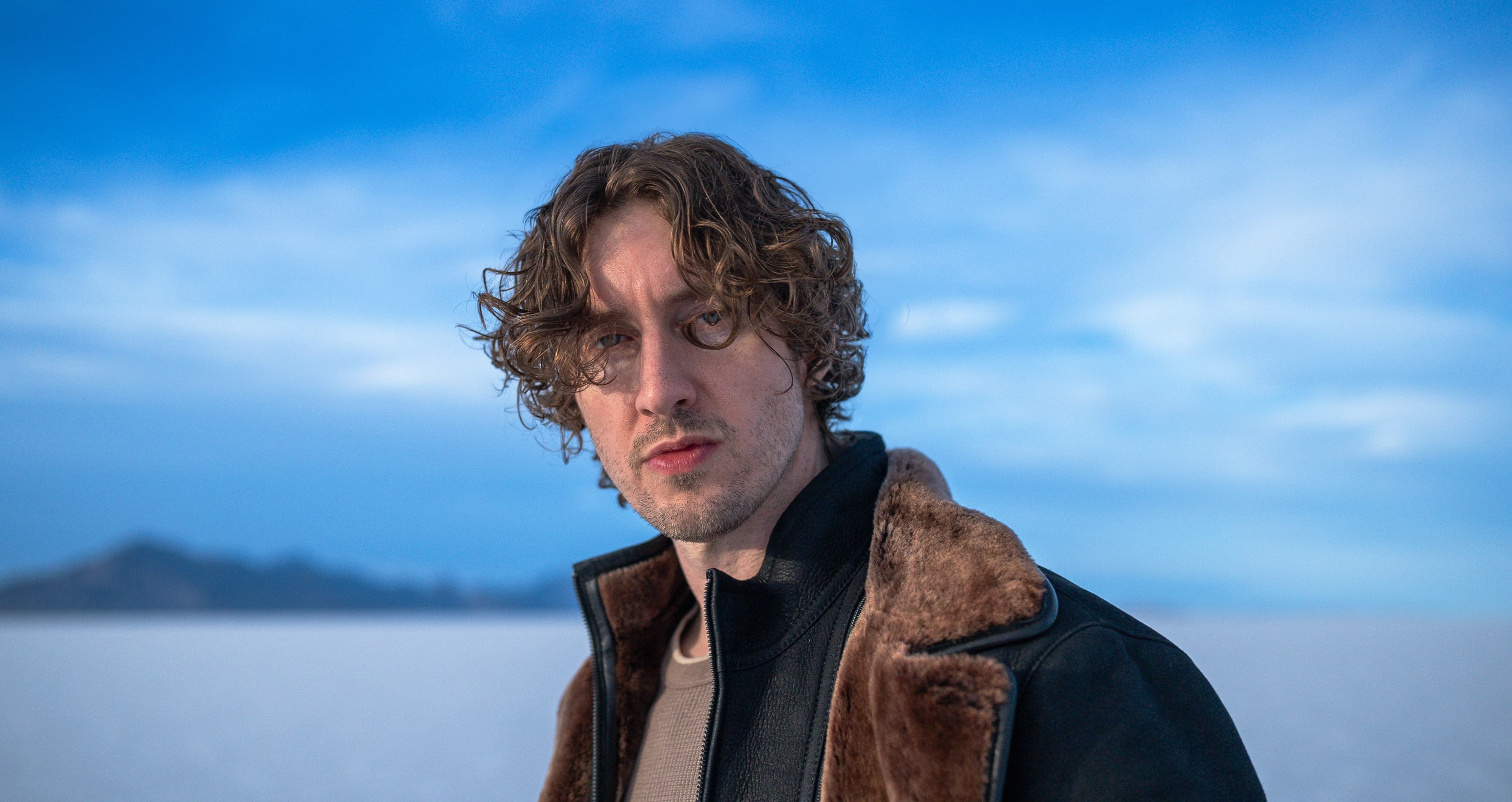 Dean Lewis event image