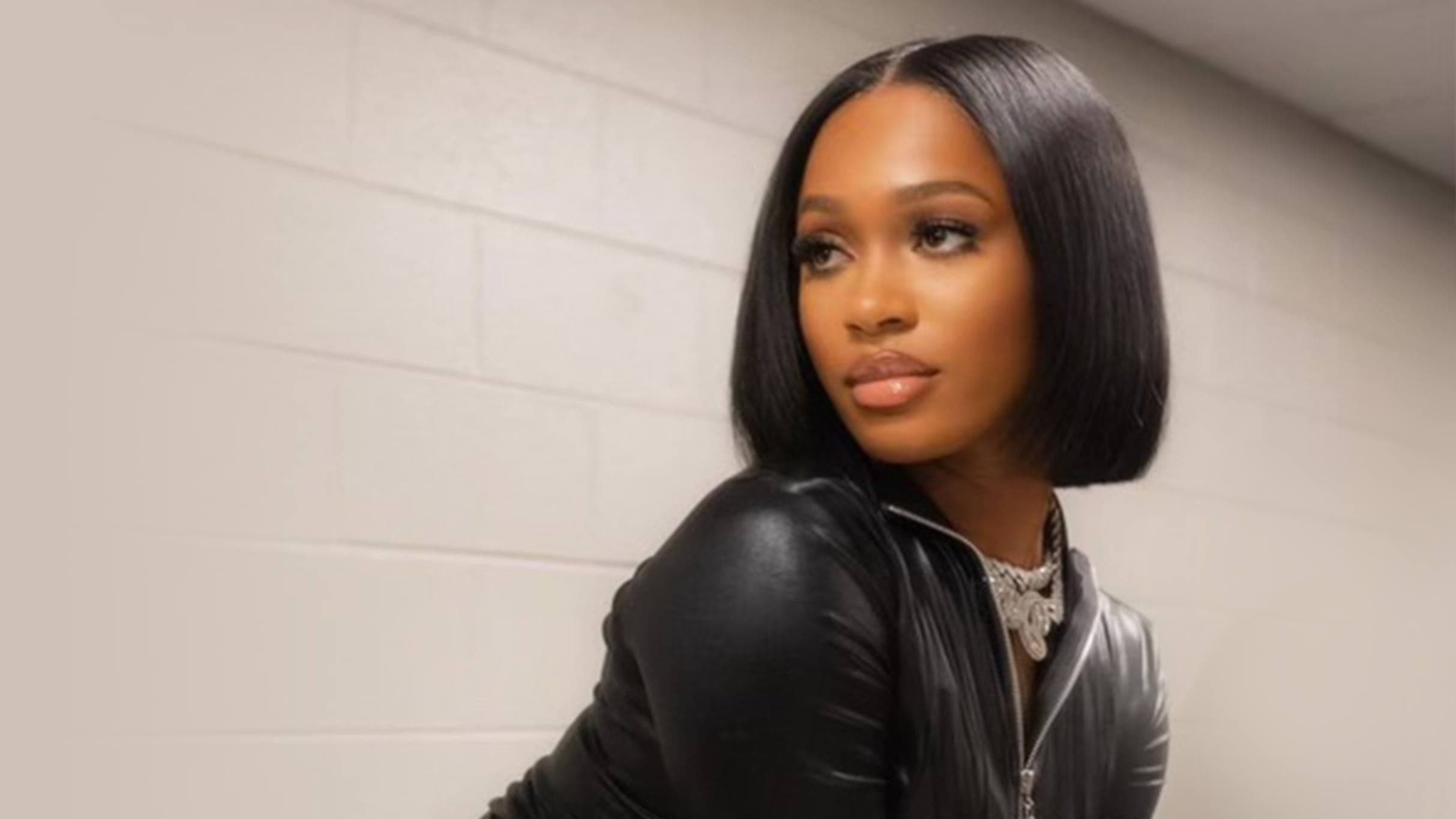 Dess Dior: Take Notes Tour event image