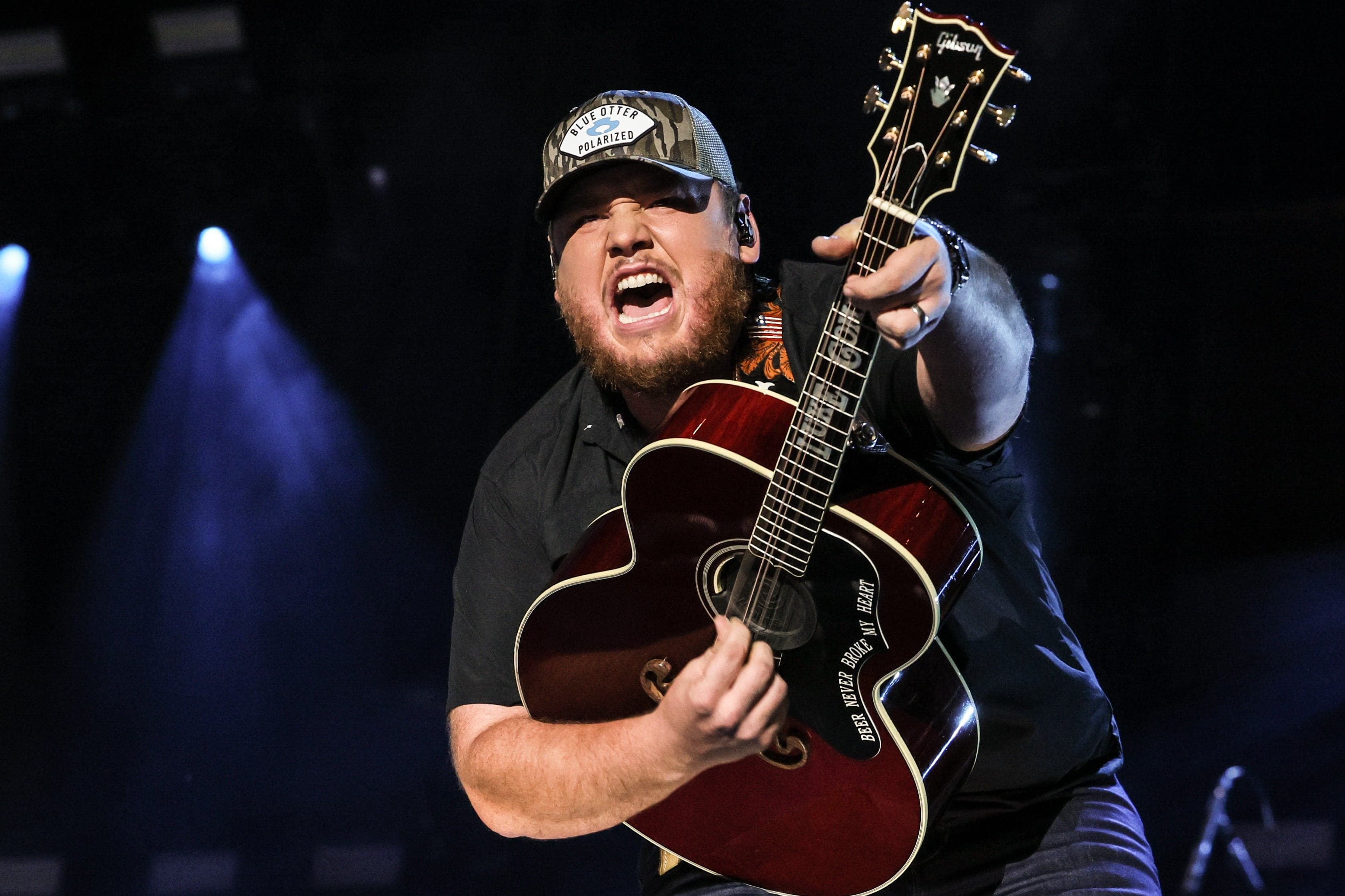 Luke Combs - Growin' Up And Gettin' Old Tour event image