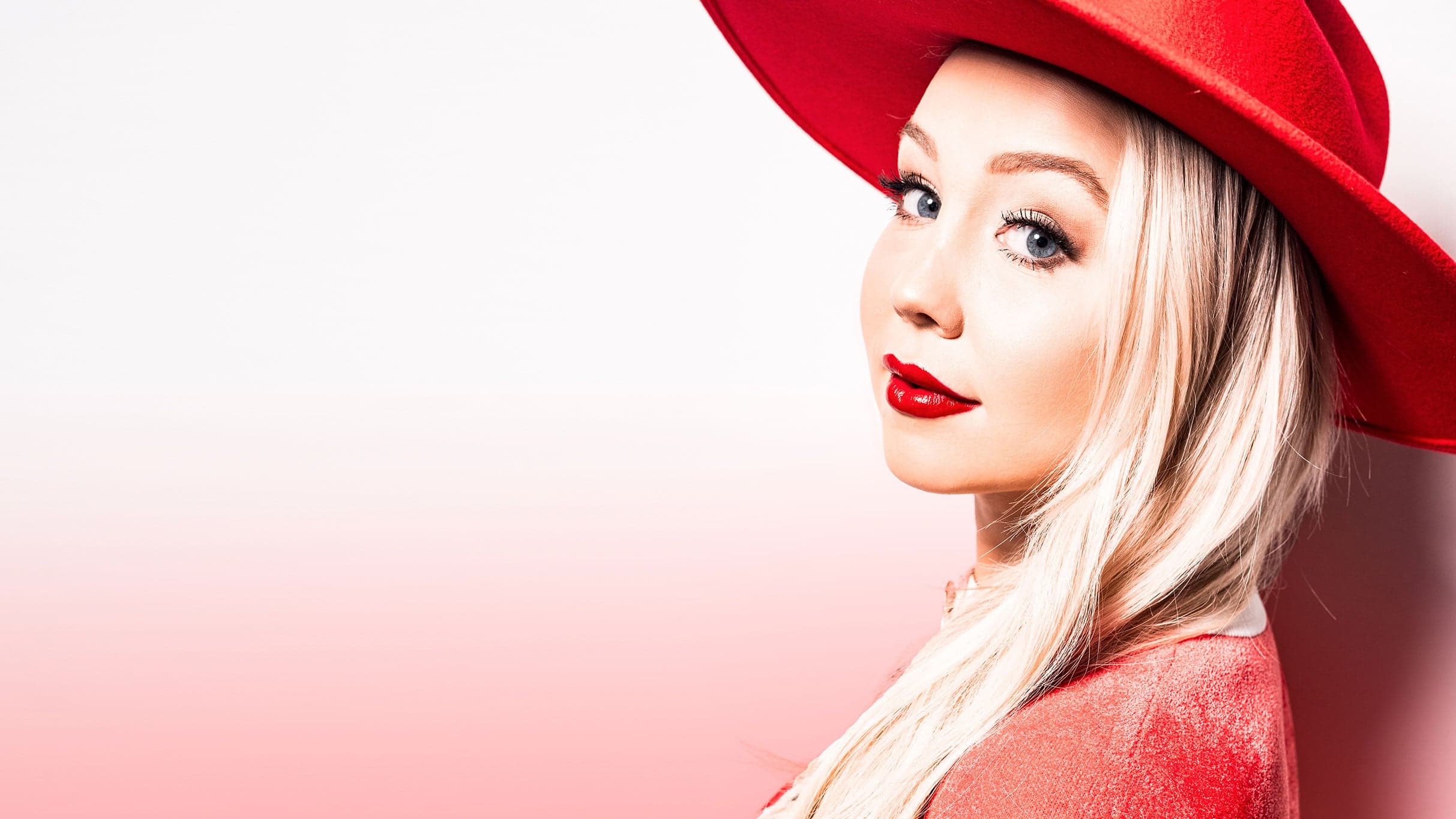 RaeLynn event image