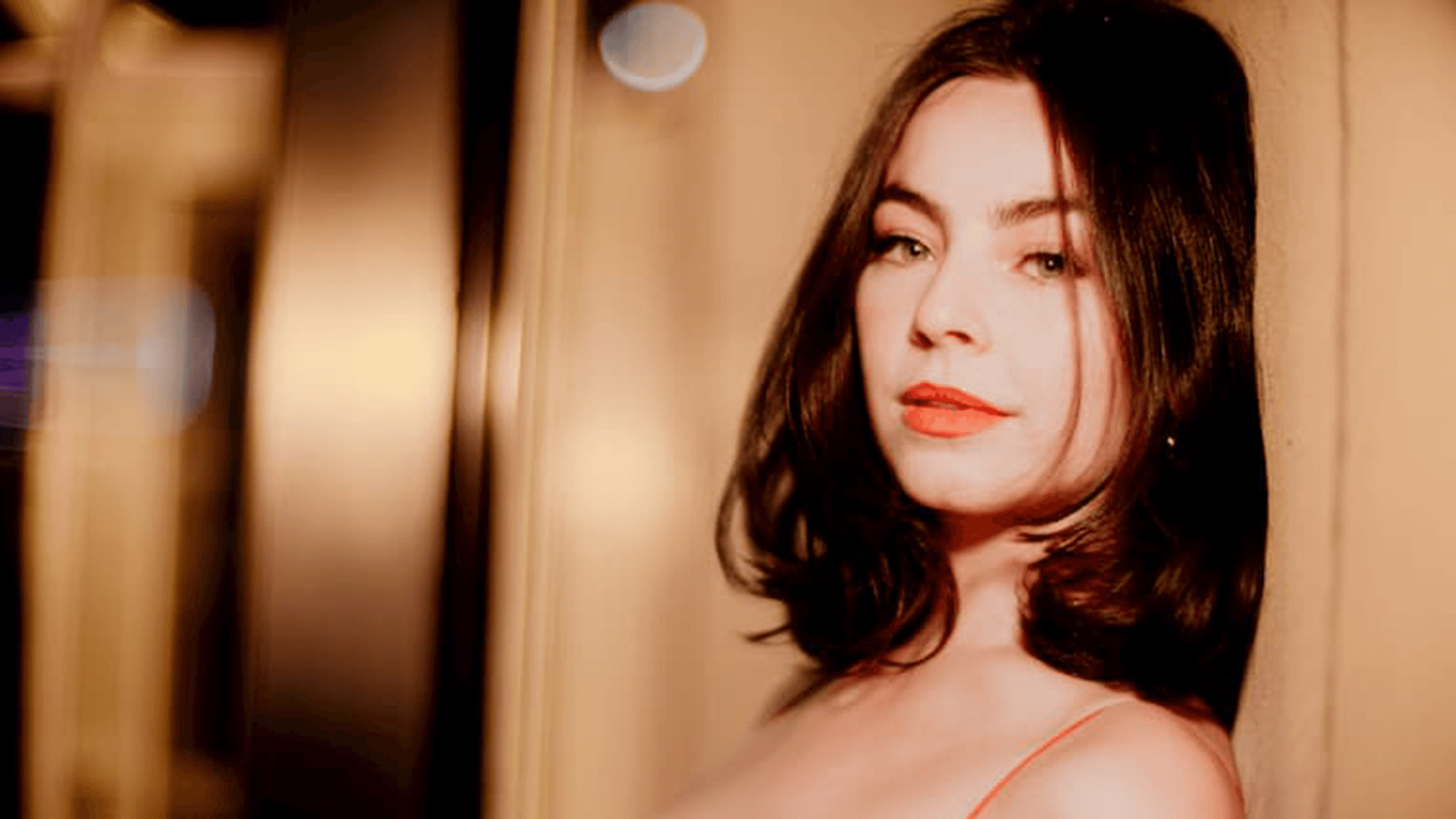 Stella Cole Holiday Show event image