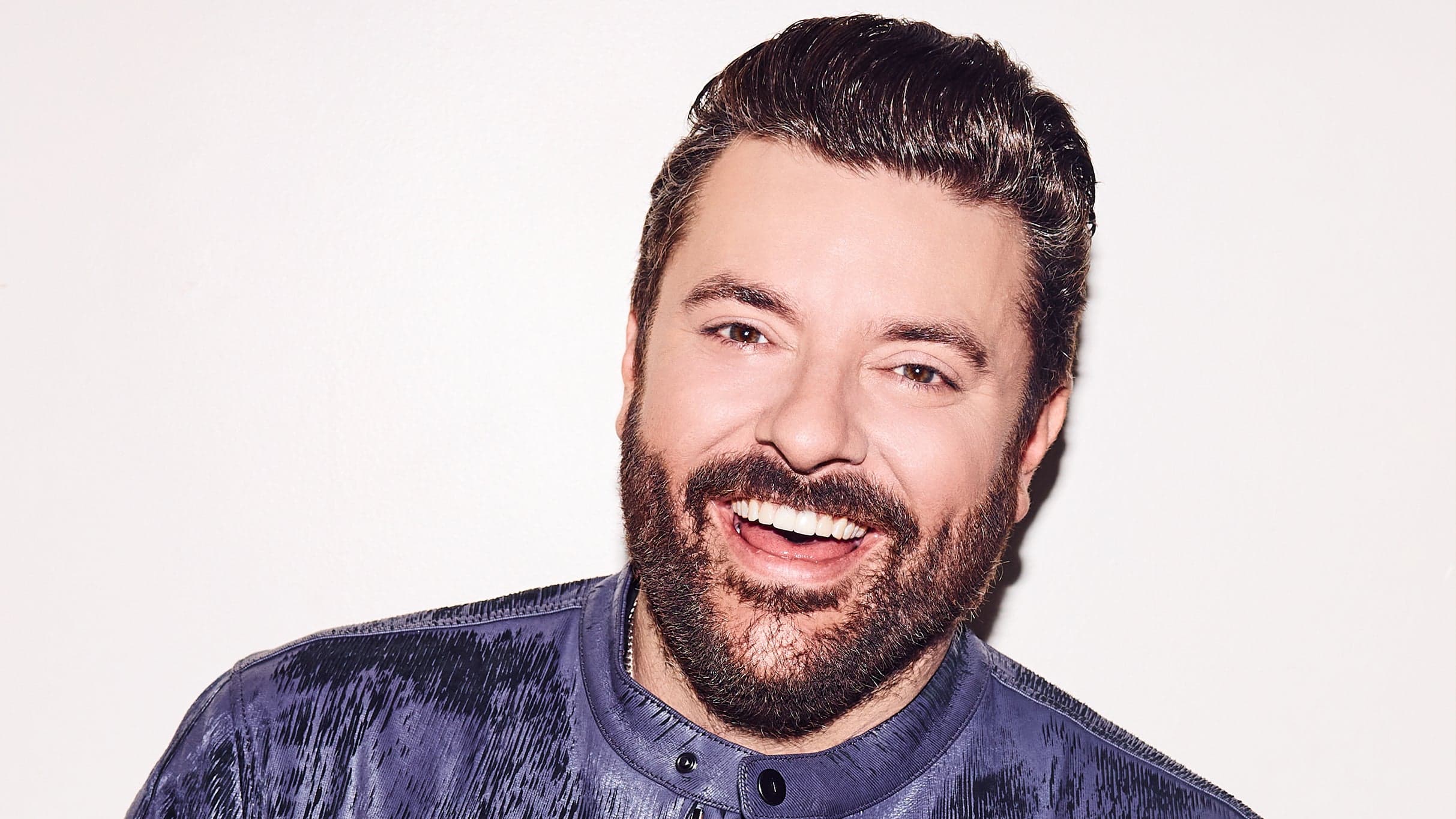 It Must Be Christmas - An Acoustic Evening with Chris Young event image