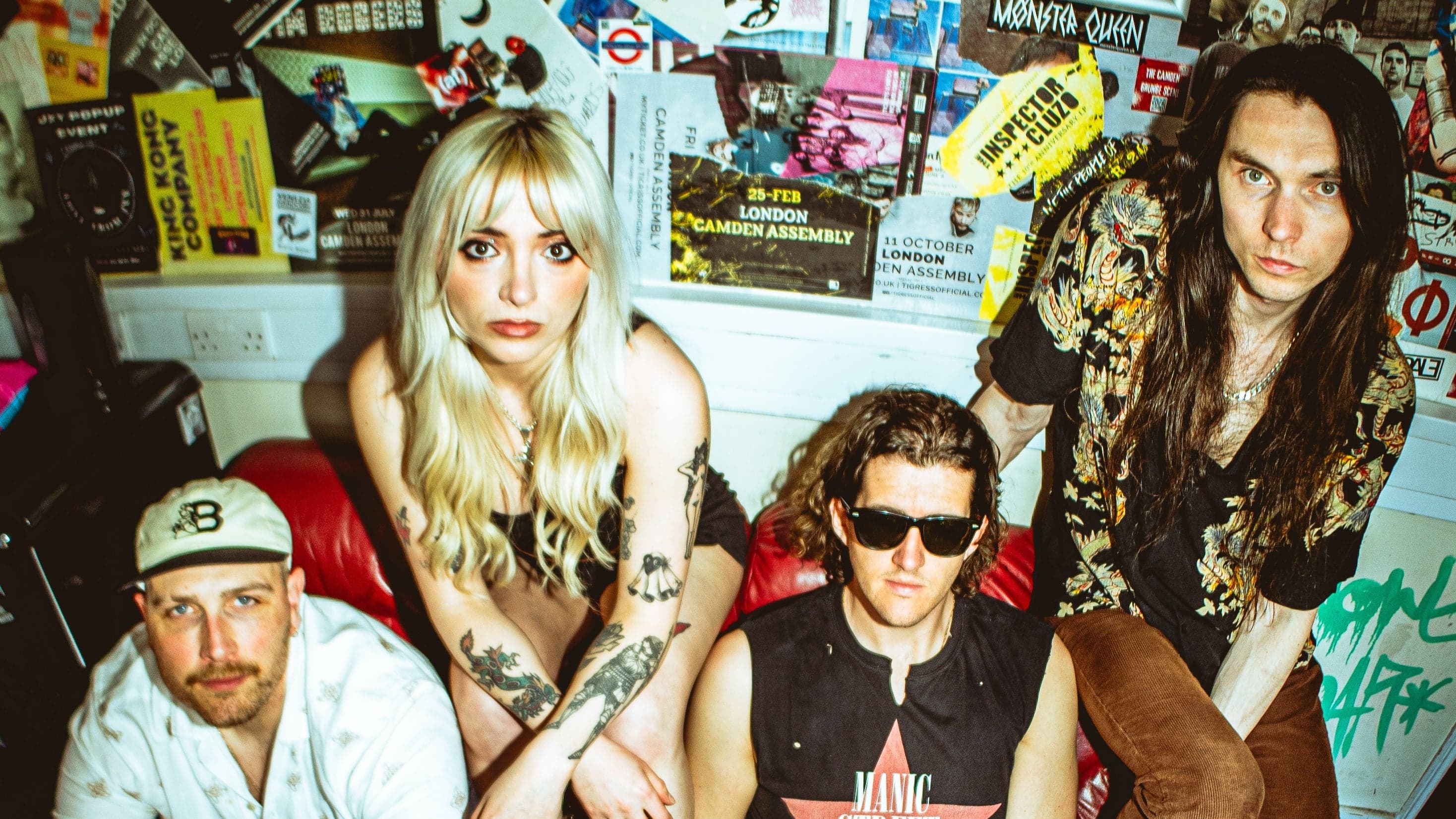 James and the Cold Gun event image