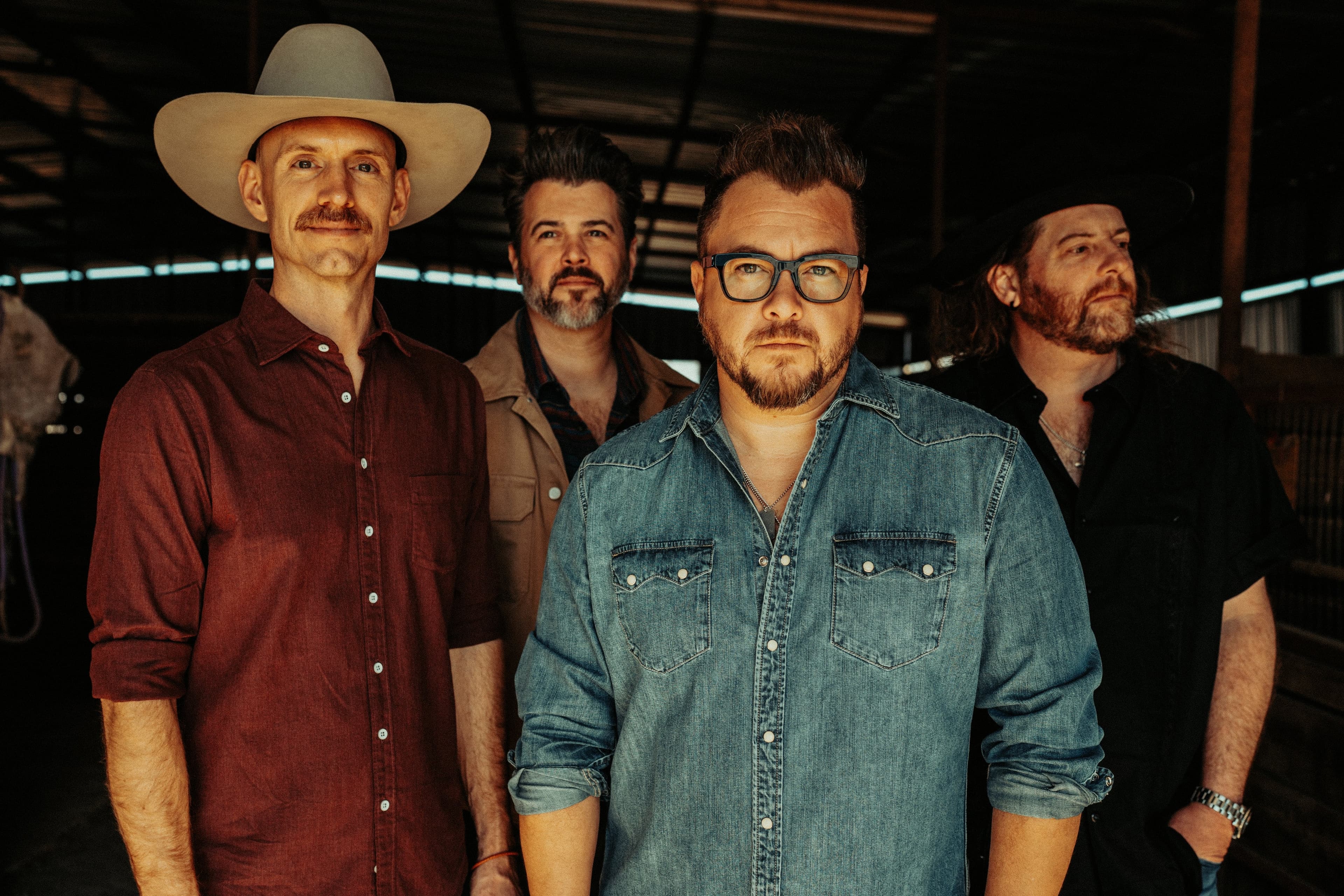 Eli Young Band w/ Laredo event image