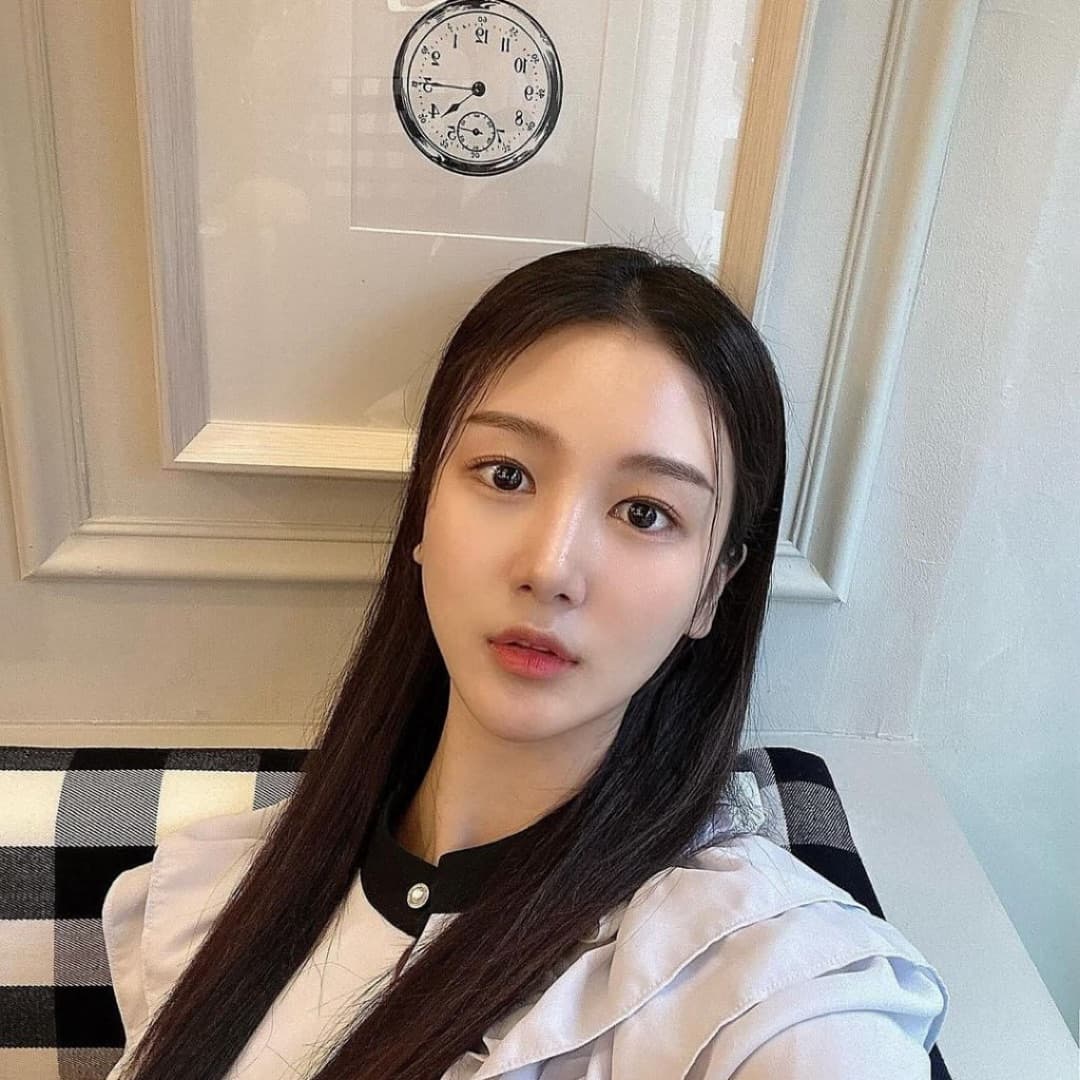 Nicole community image