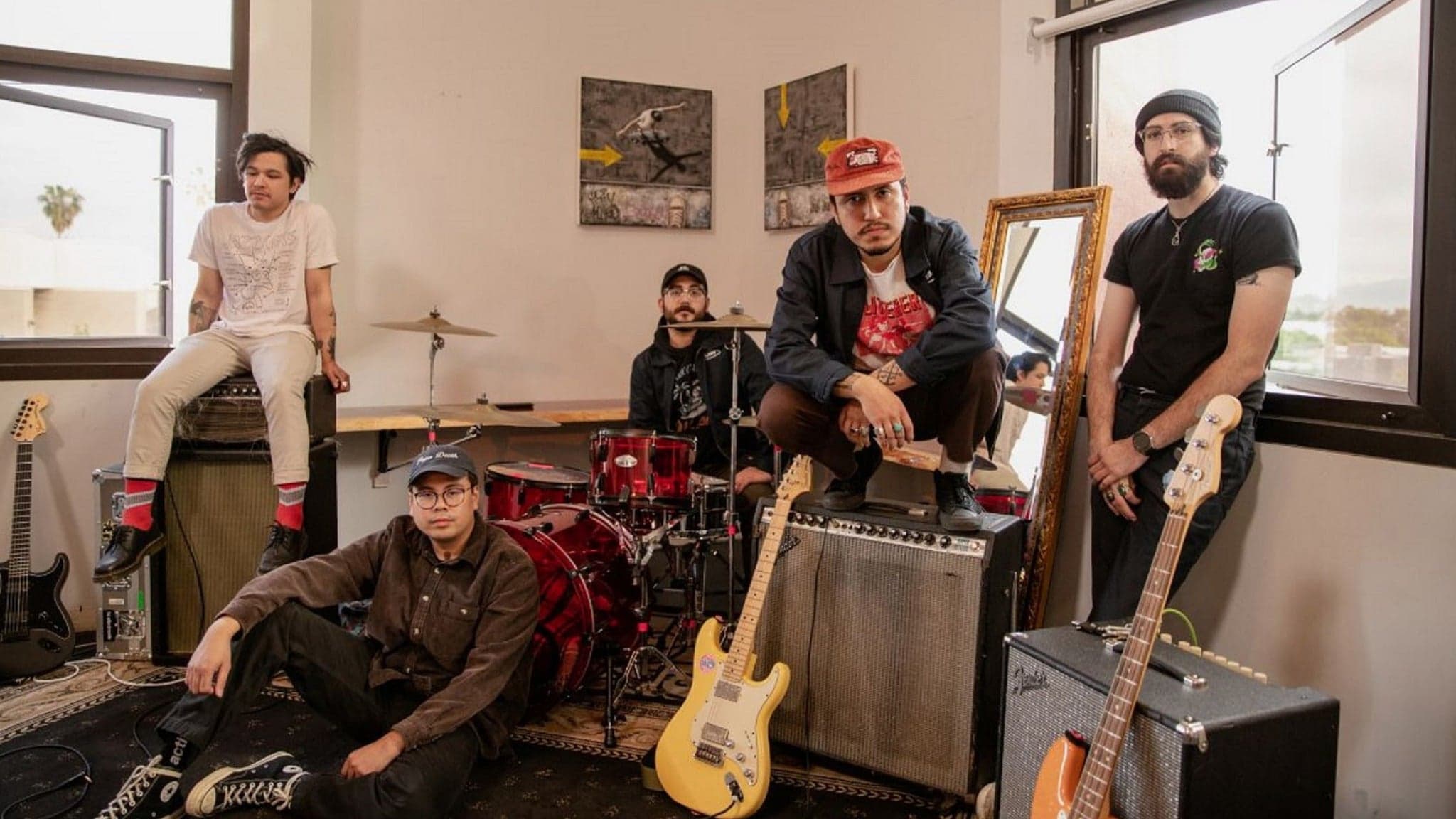 Unquiet Presents: Death Lens with King Shelter And Bed event image