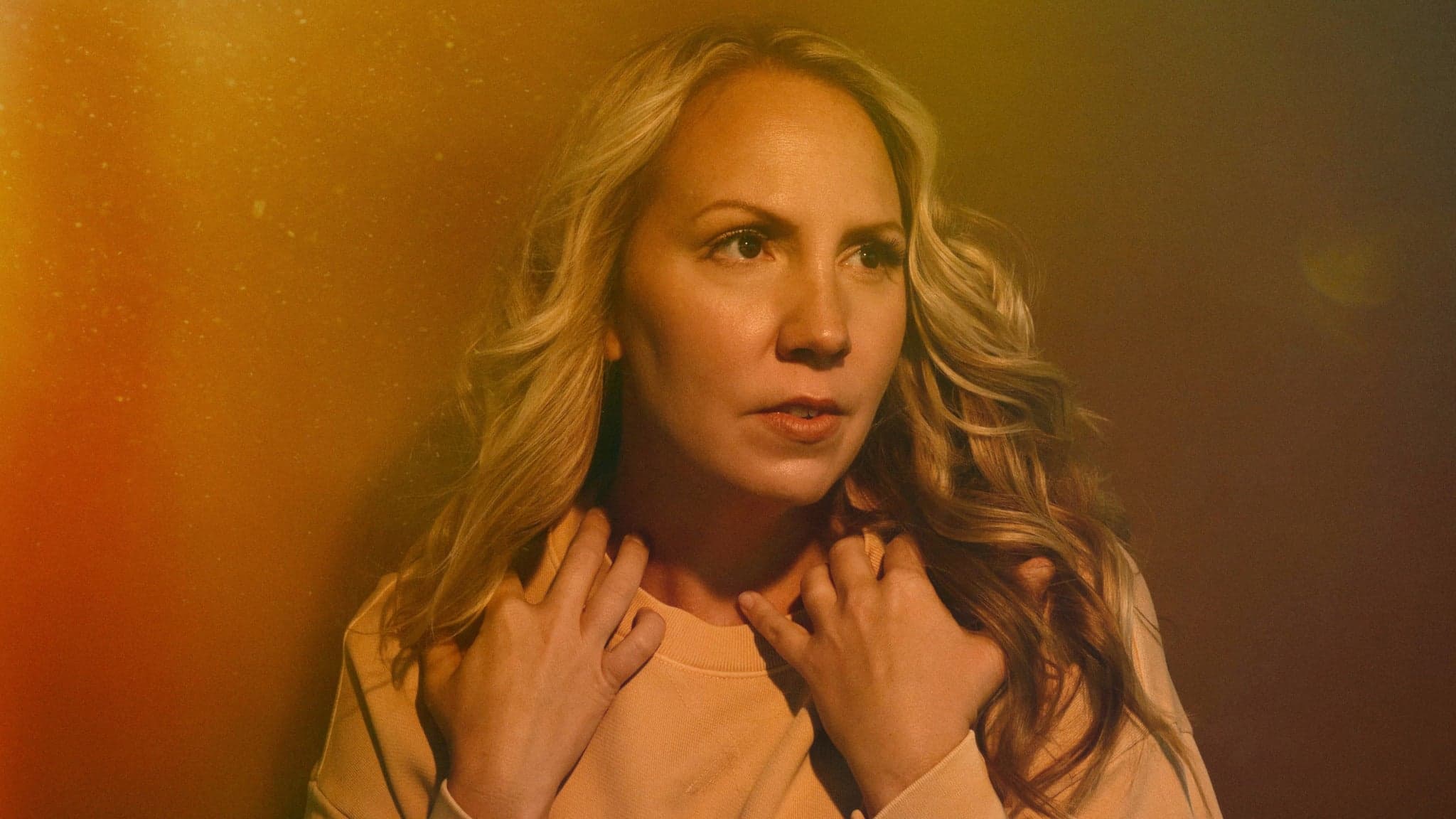 The Living Room Nomadic Presents: Bird Streets, Mary Bragg, and In The Round with Chris Moore, Andrew Vladeck, and Rachel Loshak event image