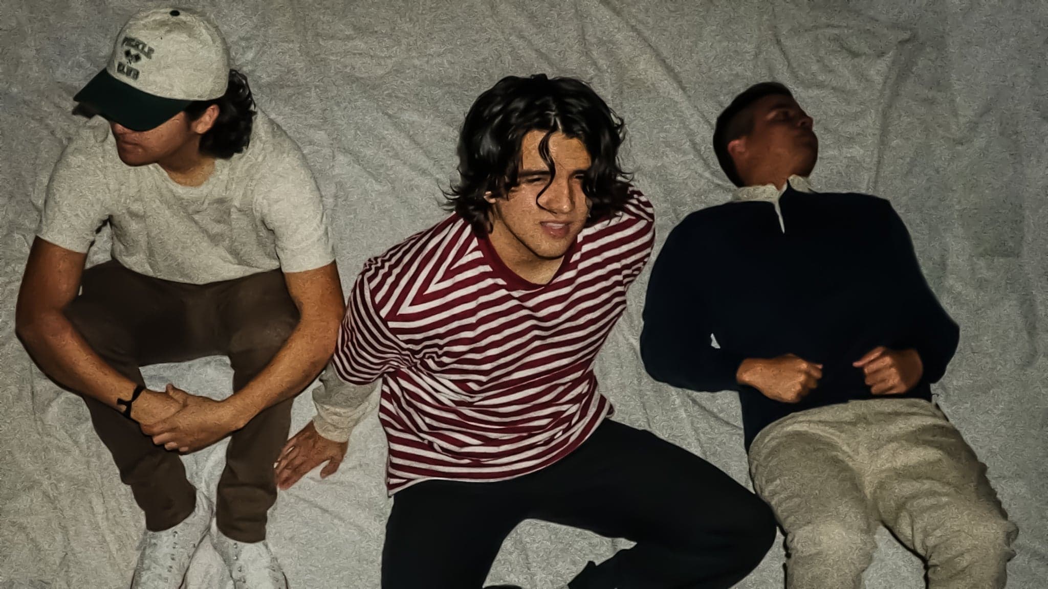 Strings And Heart - The Plastic Wine Tour event image