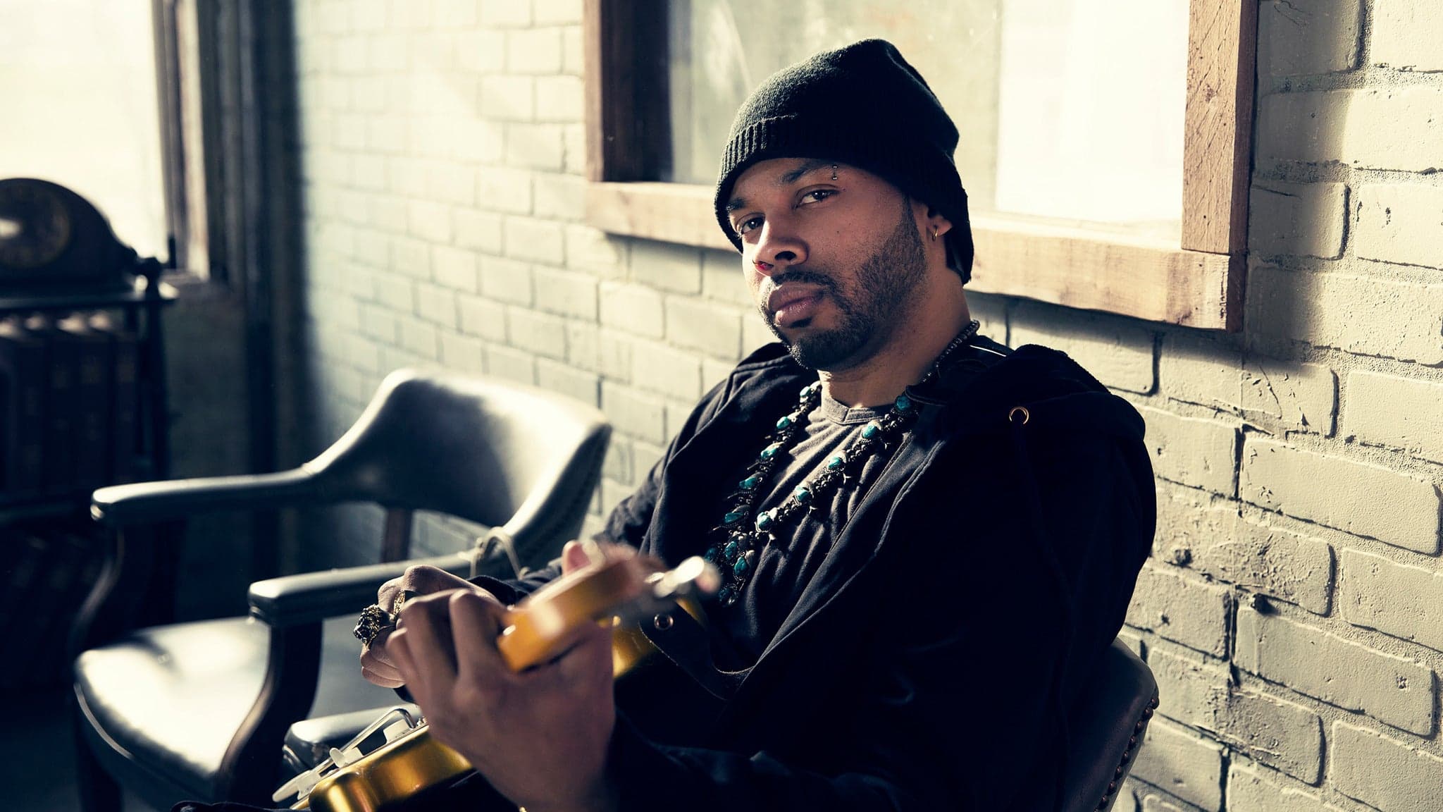 Ayron Jones event image