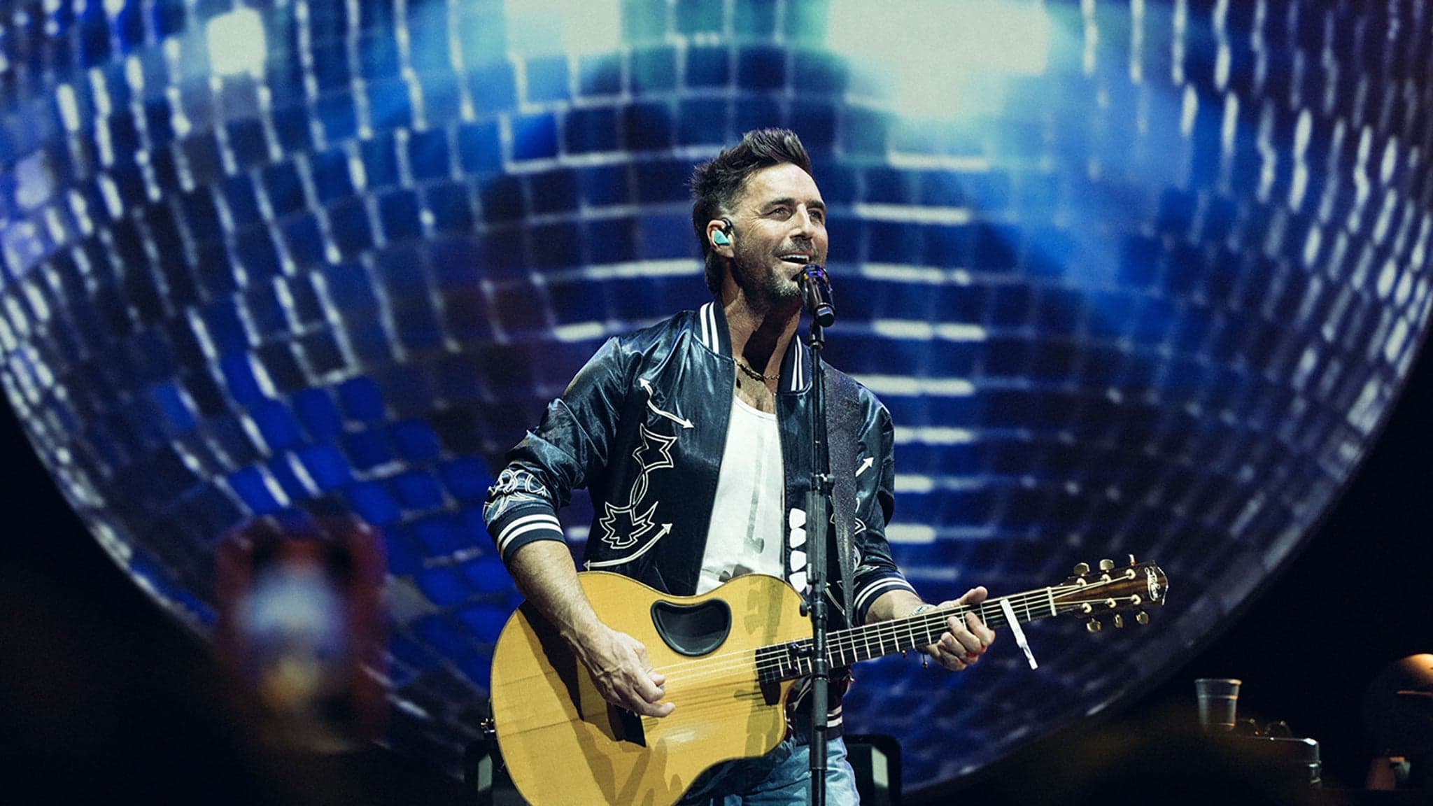 Christian Yelich Home Plate Charity Concert featuring Jake Owen event image