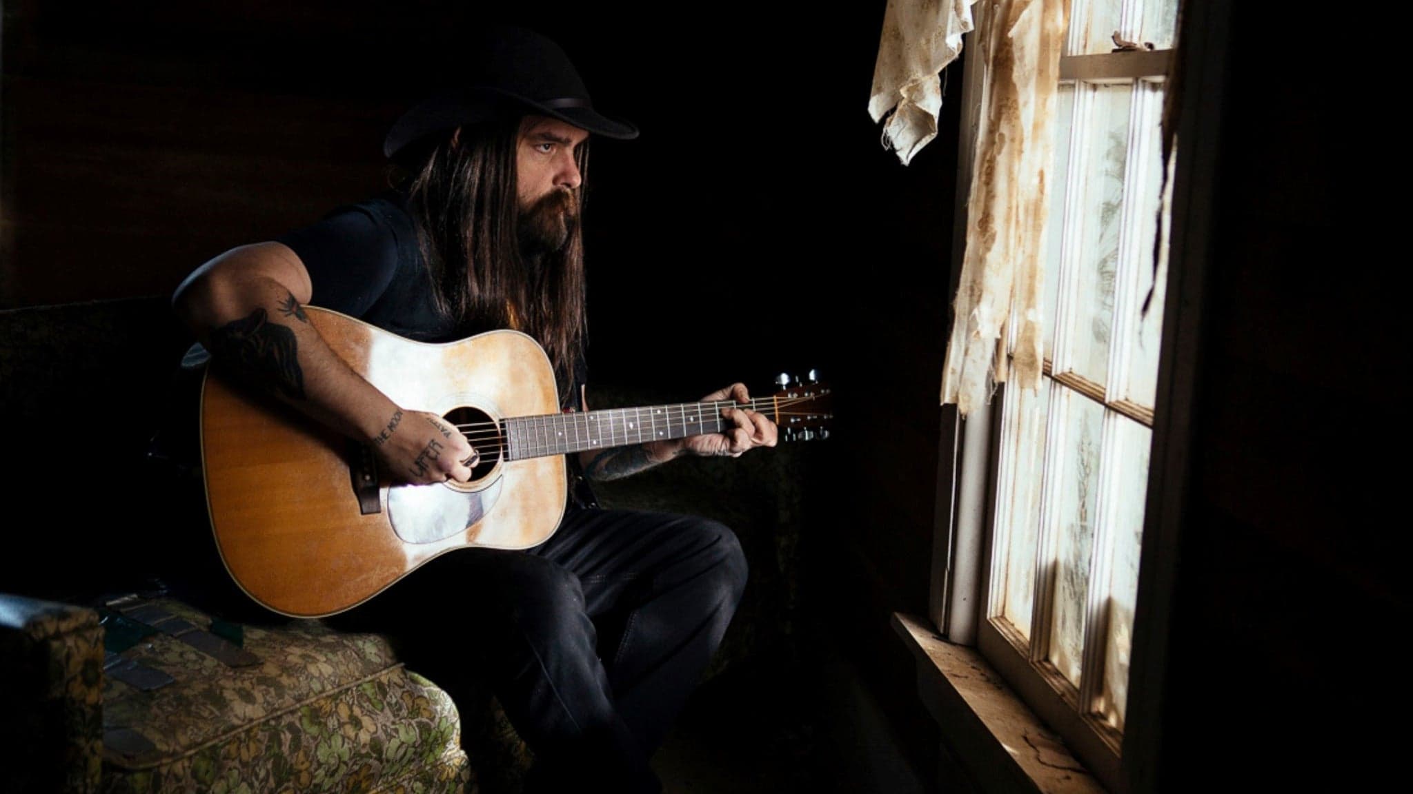 Emporium Presents: Arlo Mckinley w/ Good Looks event image