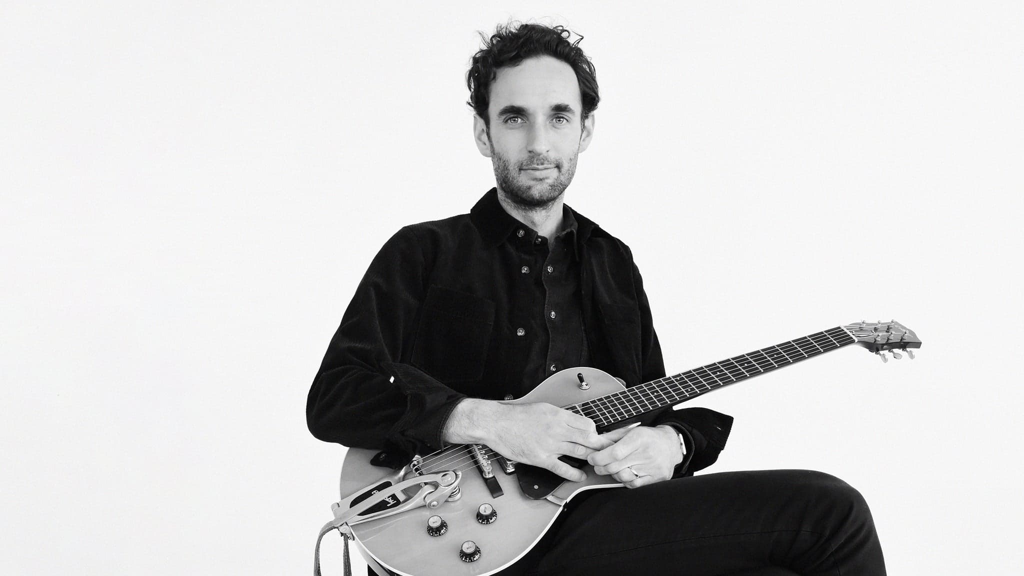 Julian Lage event image