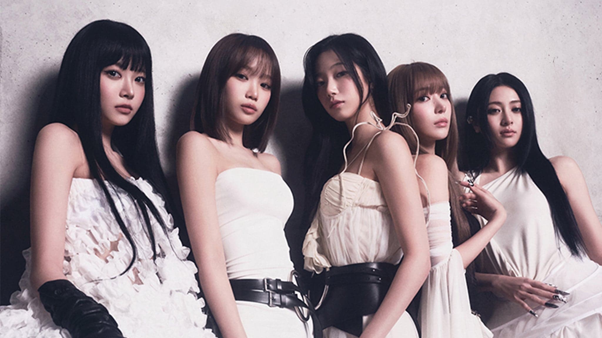 LE SSERAFIM - 2025 EASY CRAZY HOT TOUR event image