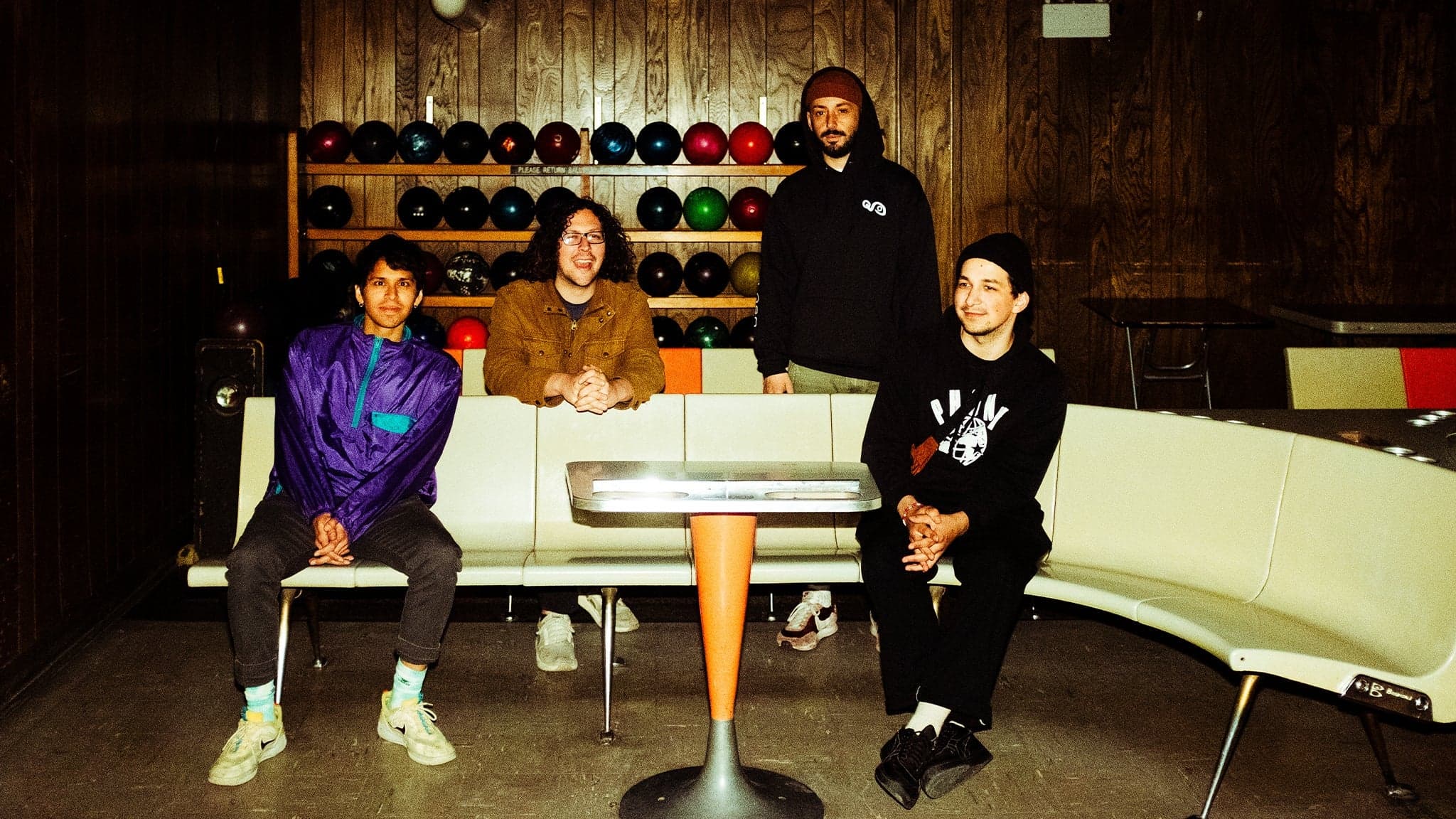 Oso Oso event image